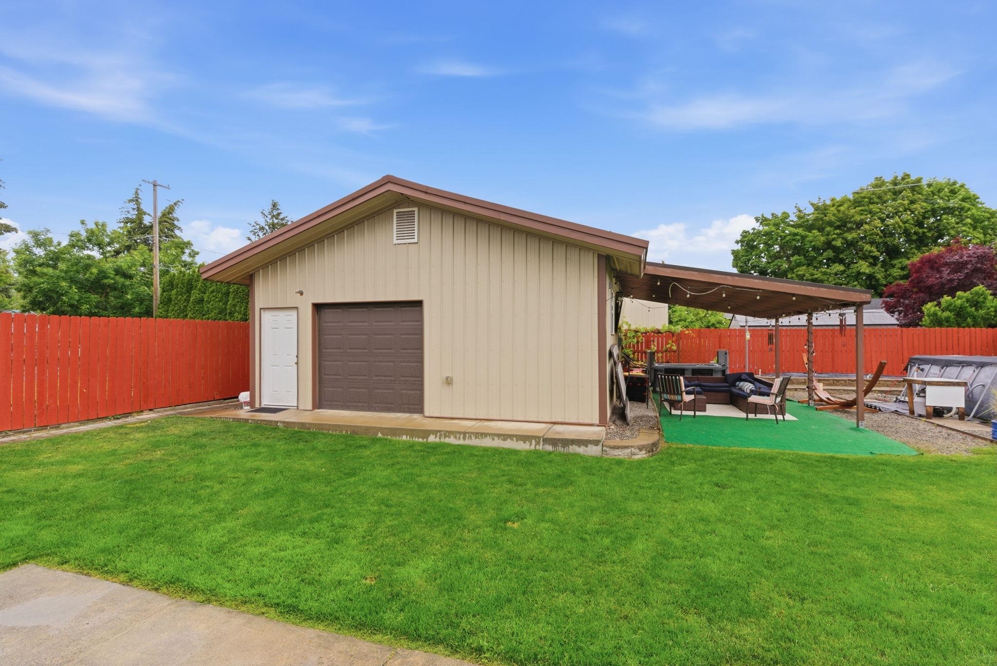 26821 E Eastland Ave - Photo 34