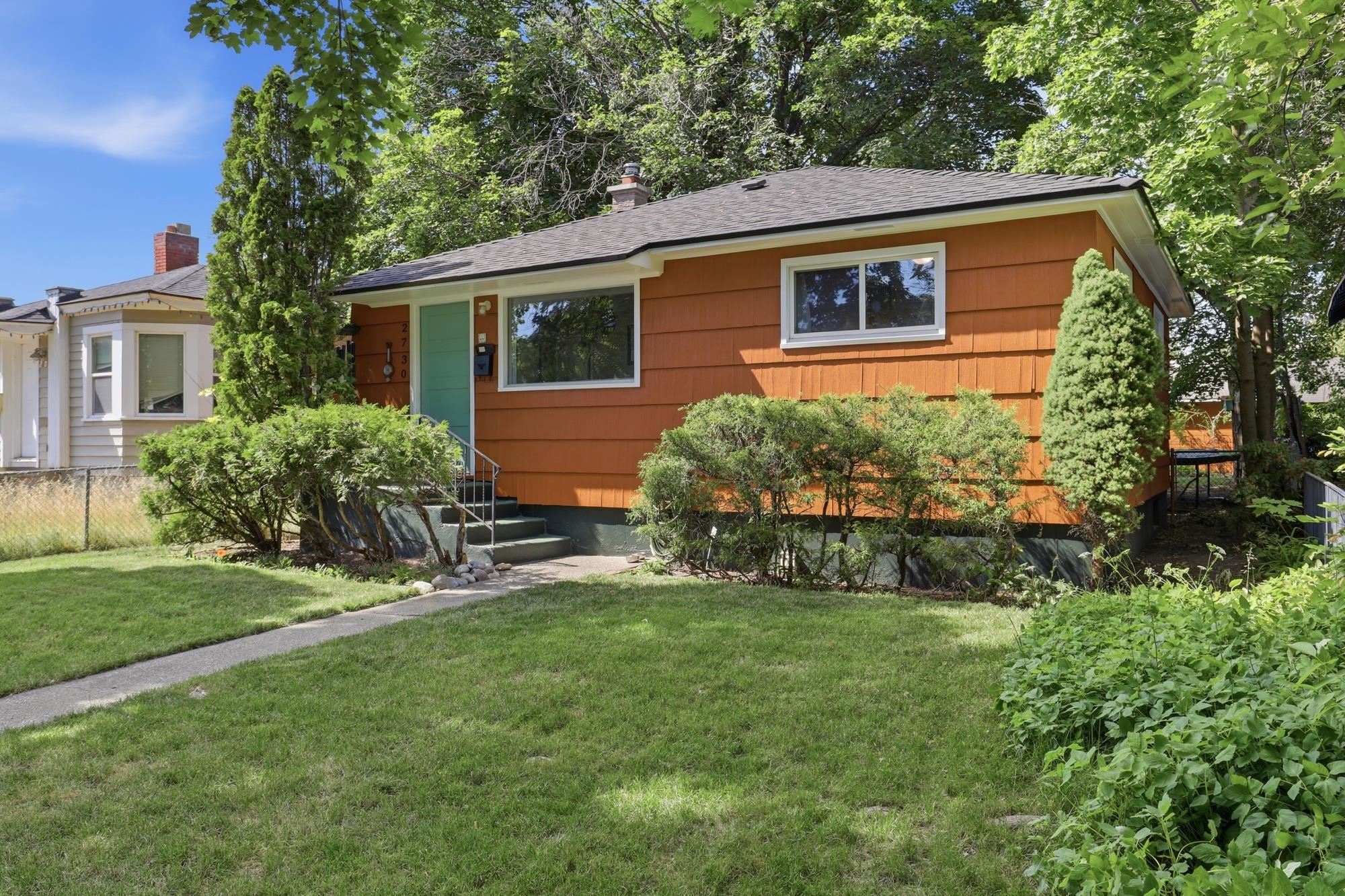 2730 W Gardner Ave - Photo 2