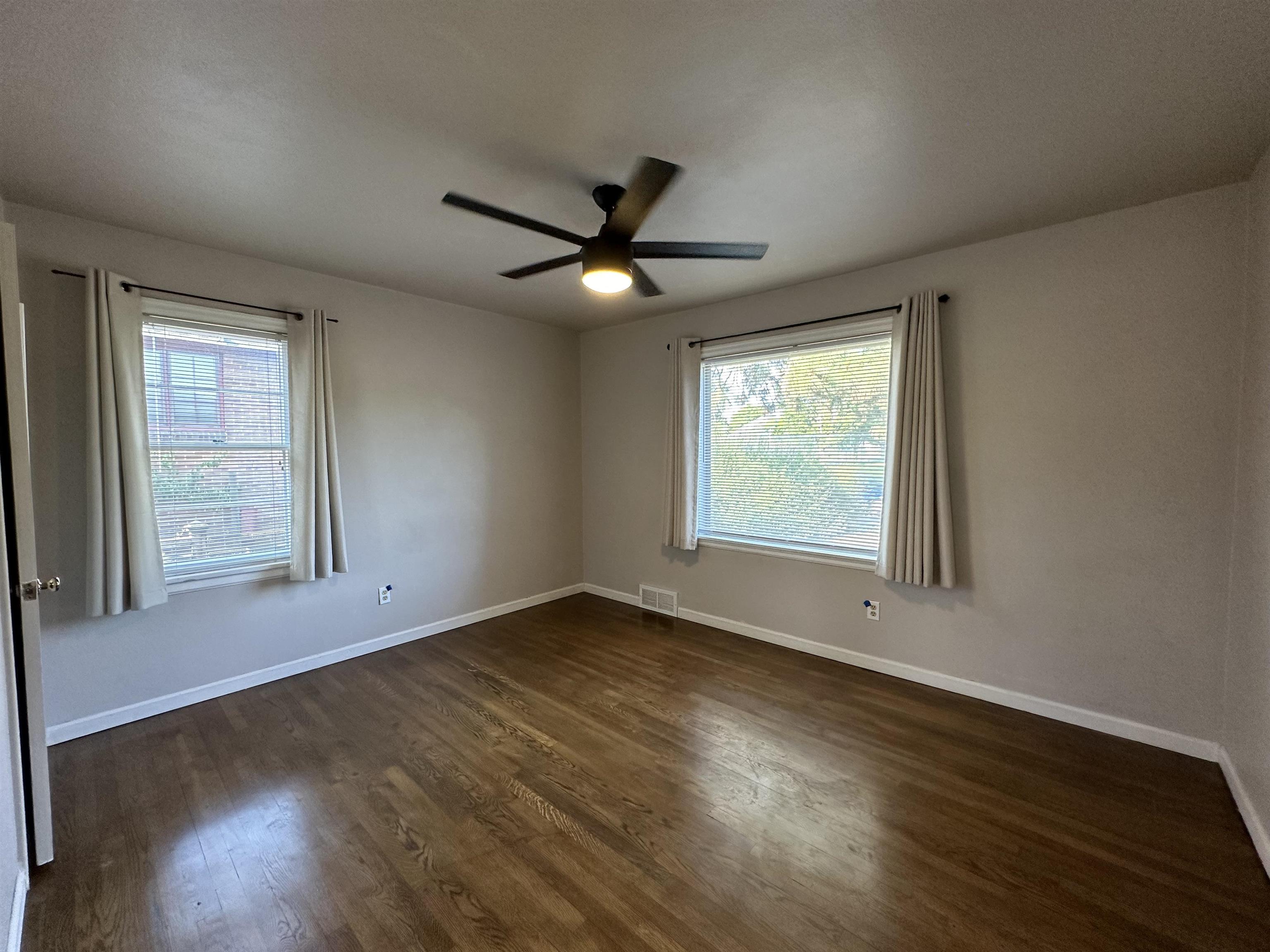 4323 N Wall St - Photo 10