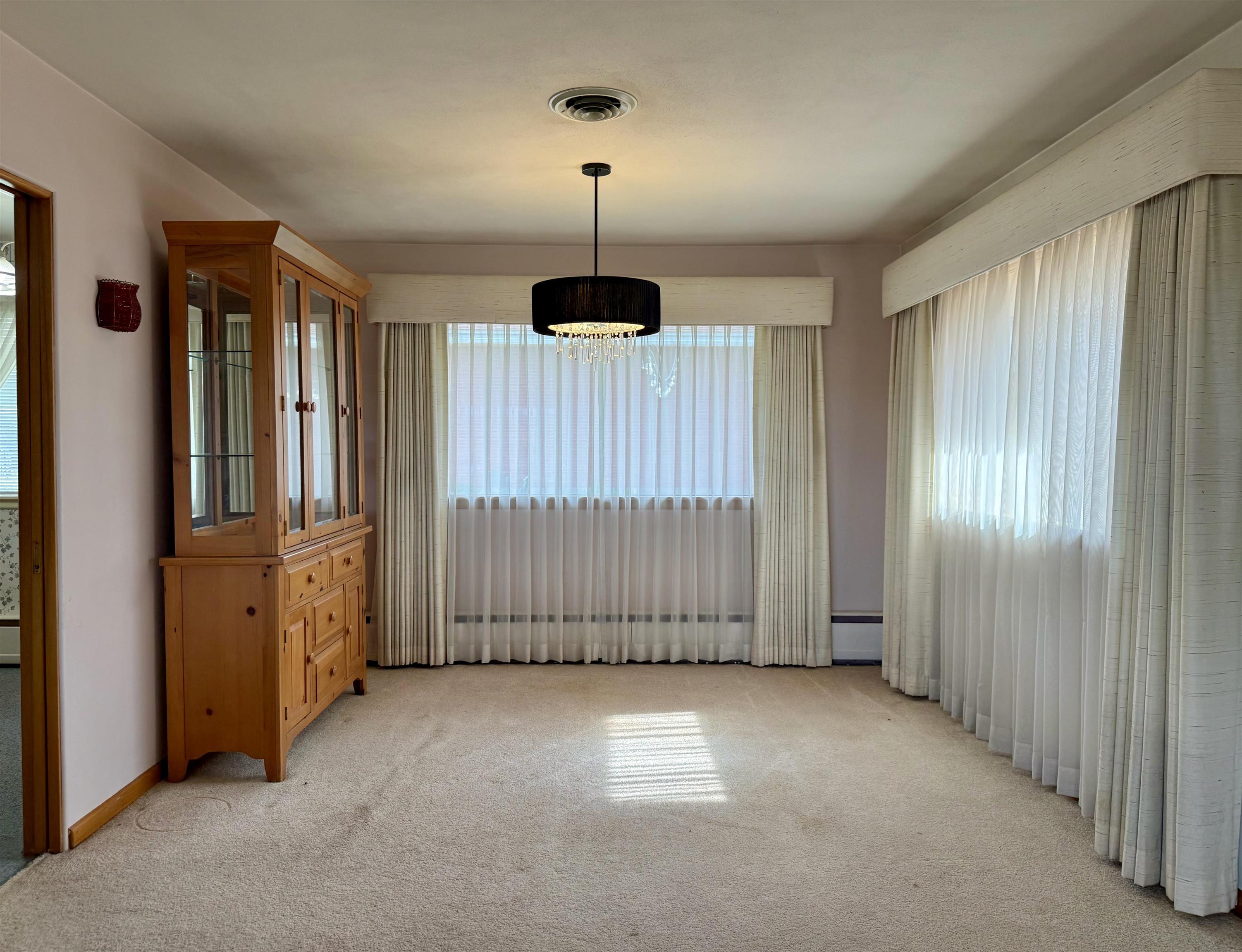 712 E 2nd Ave - Photo 10