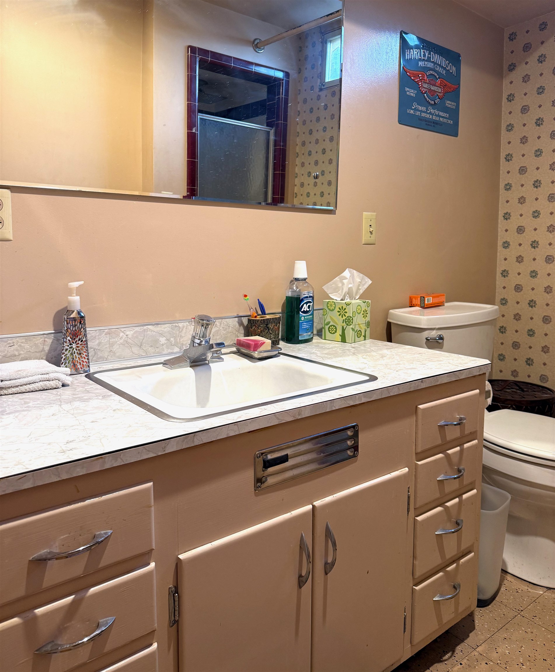 712 E 2nd Ave - Photo 41