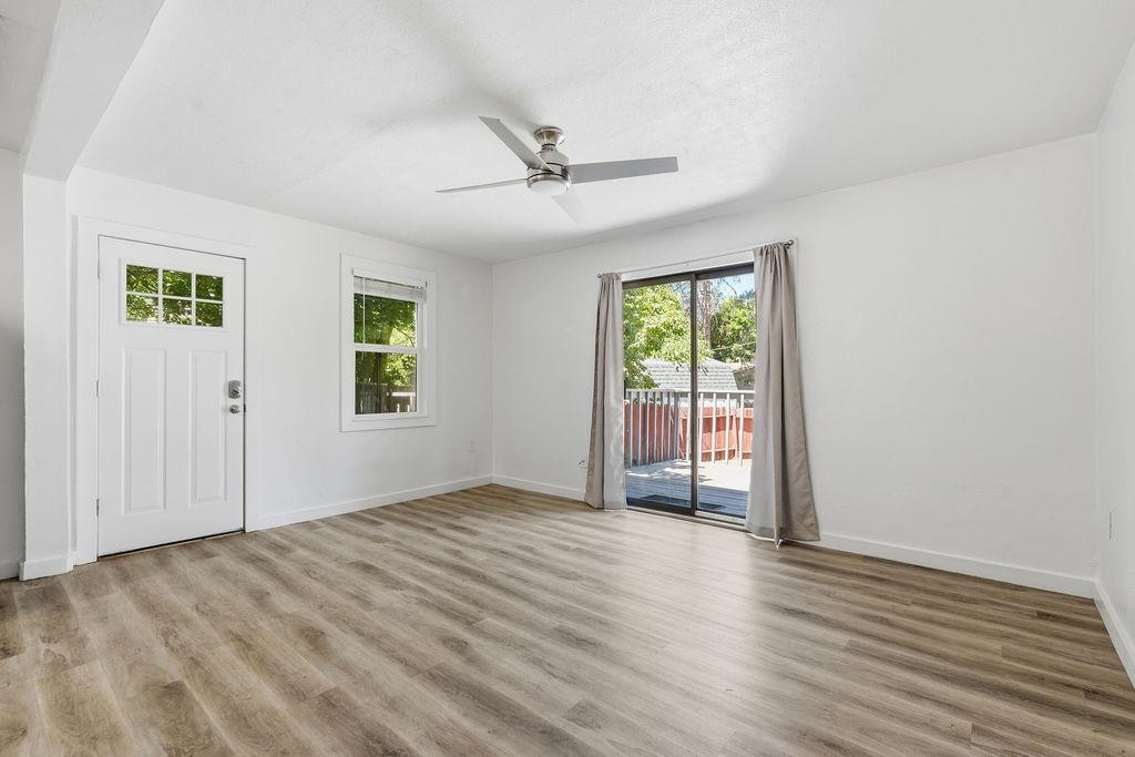 3112 W South Loop Ave - Photo 3