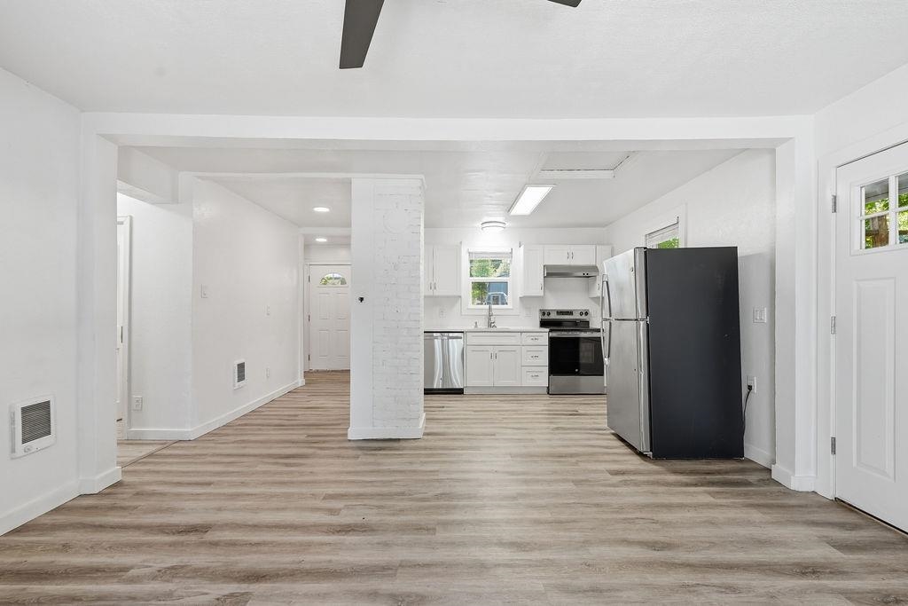 3112 W South Loop Ave - Photo 8