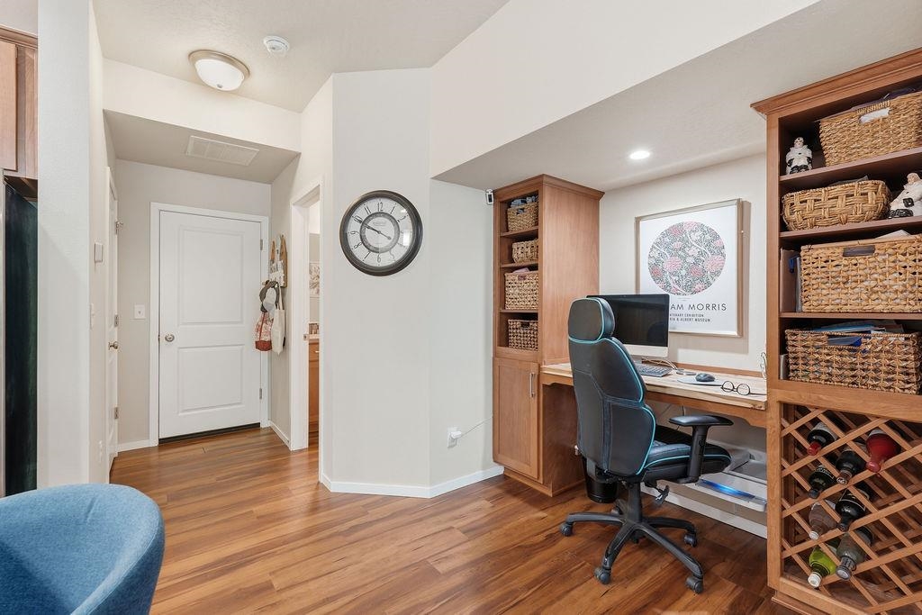 1920 W Summit Pkwy - Photo 19