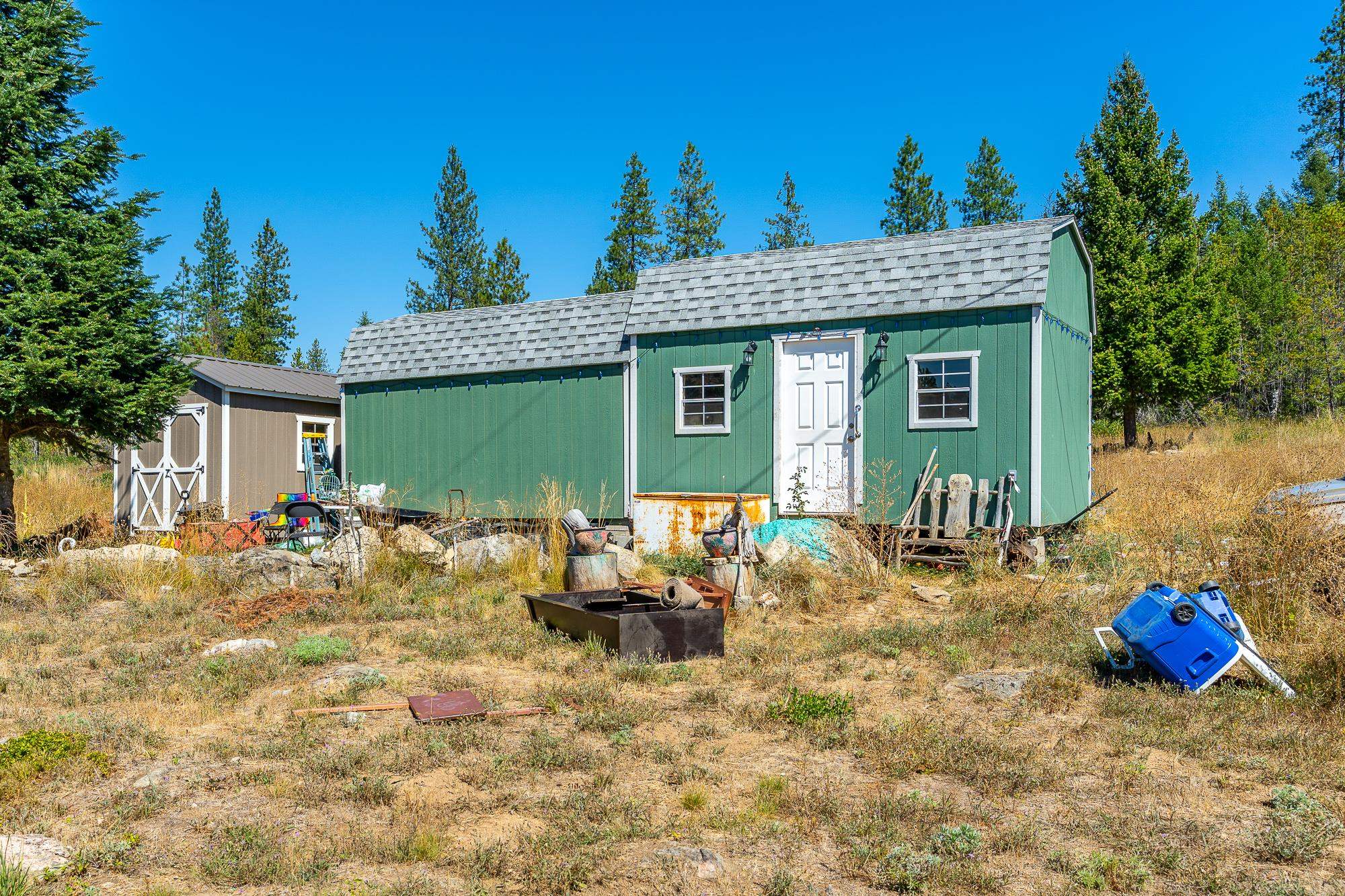 1059 Scotia Rd - Photo 2