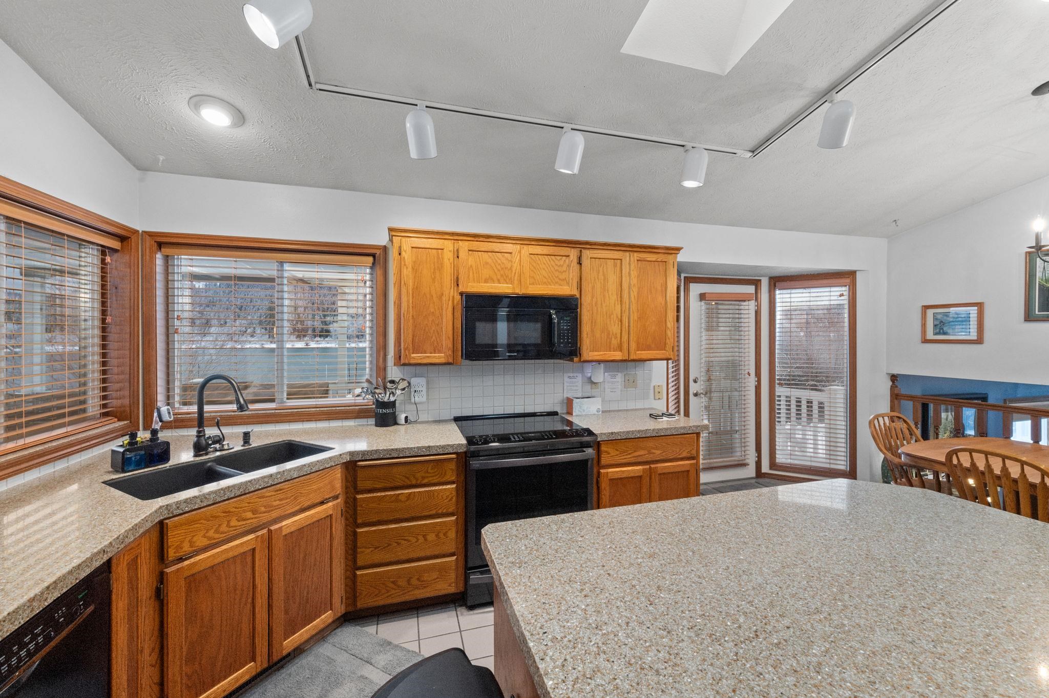 731 Greggs Rd - Photo 17