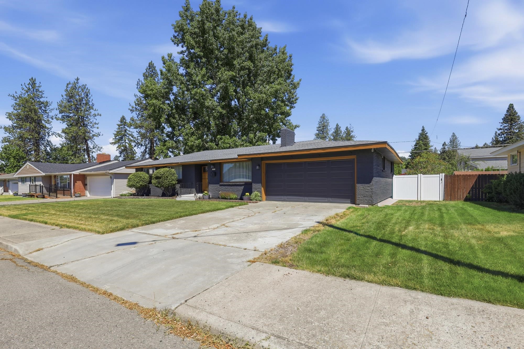 3722 W Lyons Ave - Photo 37