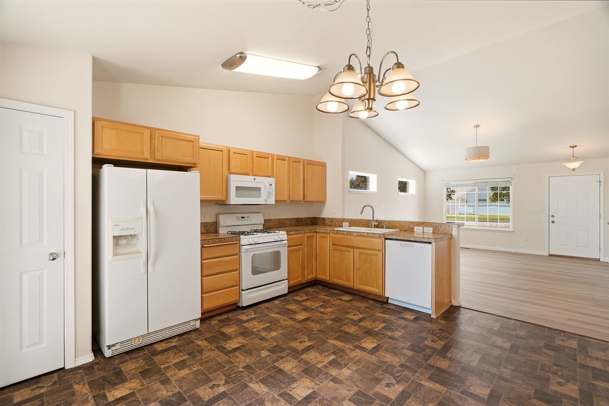 9412 N Oak St - Photo 10