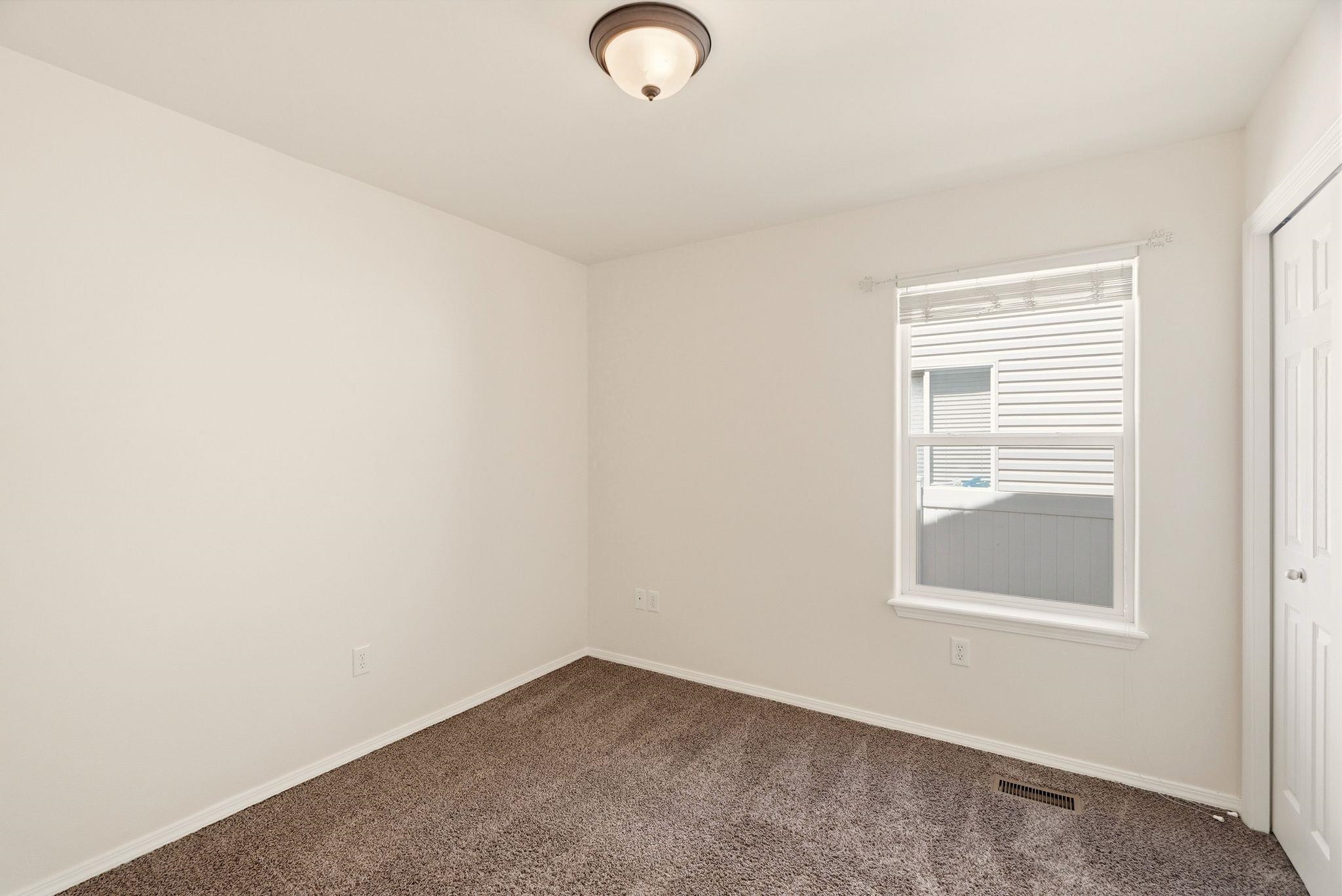 9412 N Oak St - Photo 20
