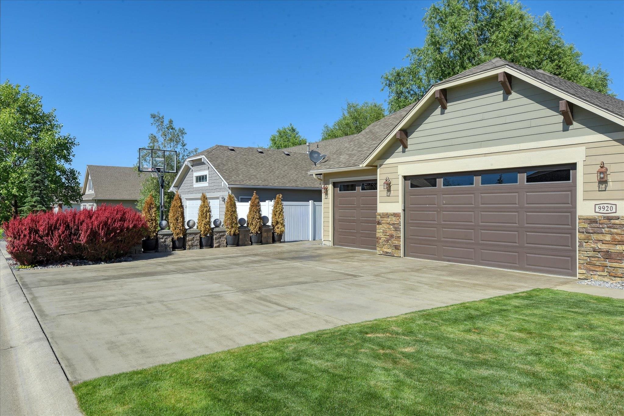 9920 N Austin Ln - Photo 4