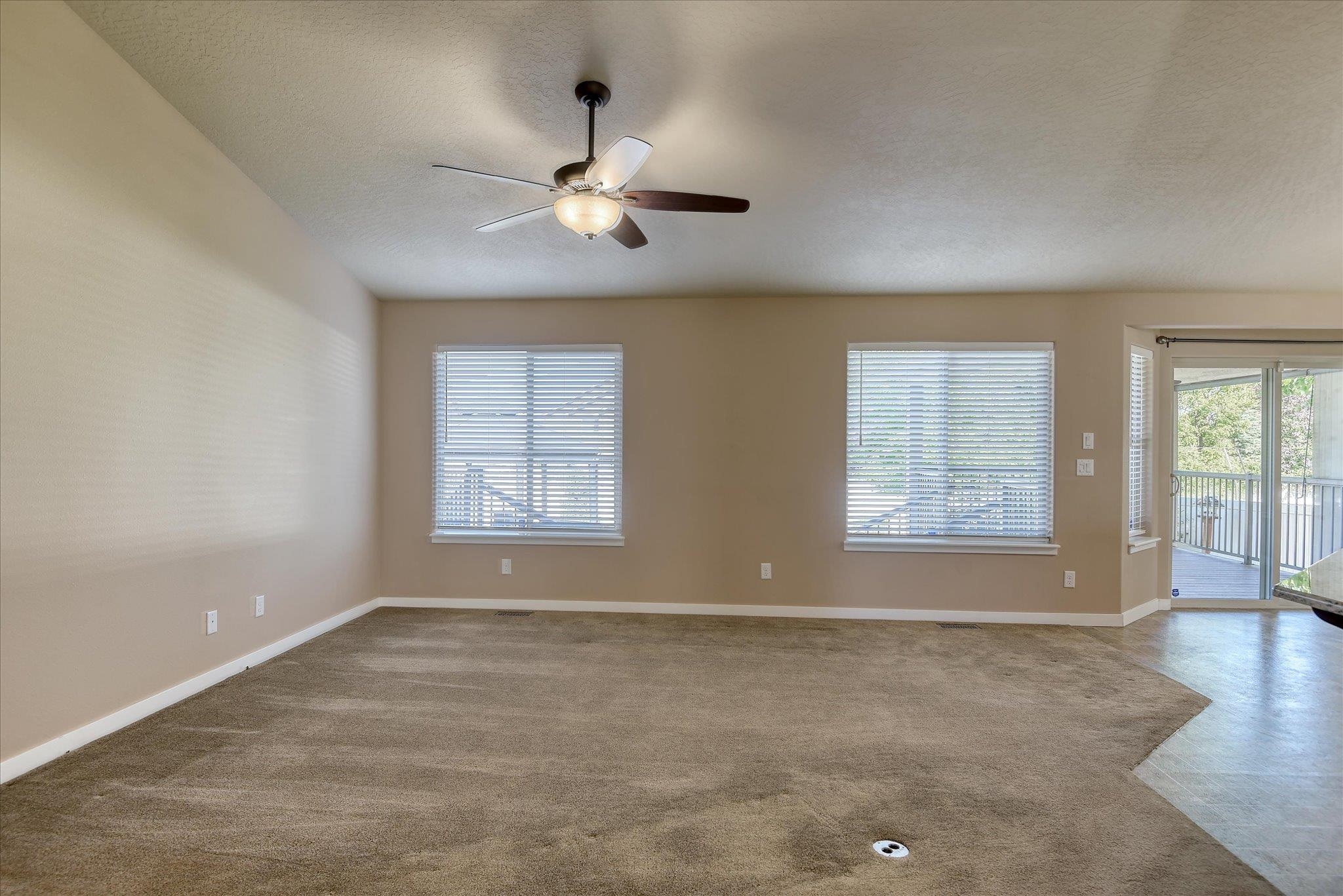 9920 N Austin Ln - Photo 9