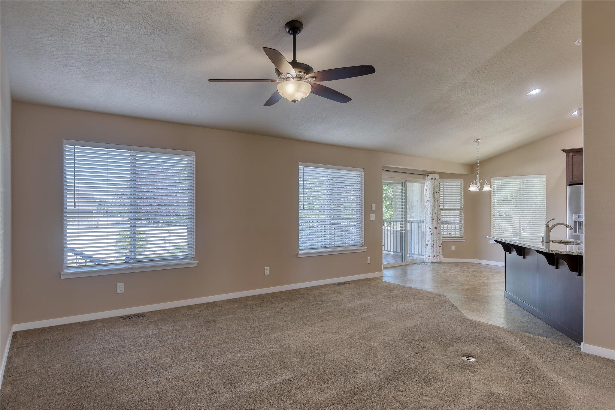 9920 N Austin Ln - Photo 10