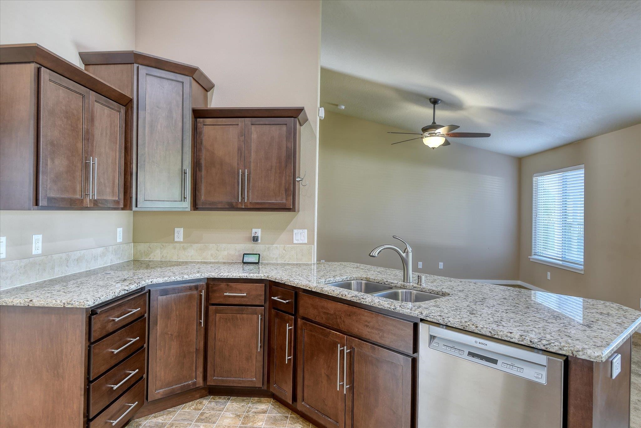 9920 N Austin Ln - Photo 19
