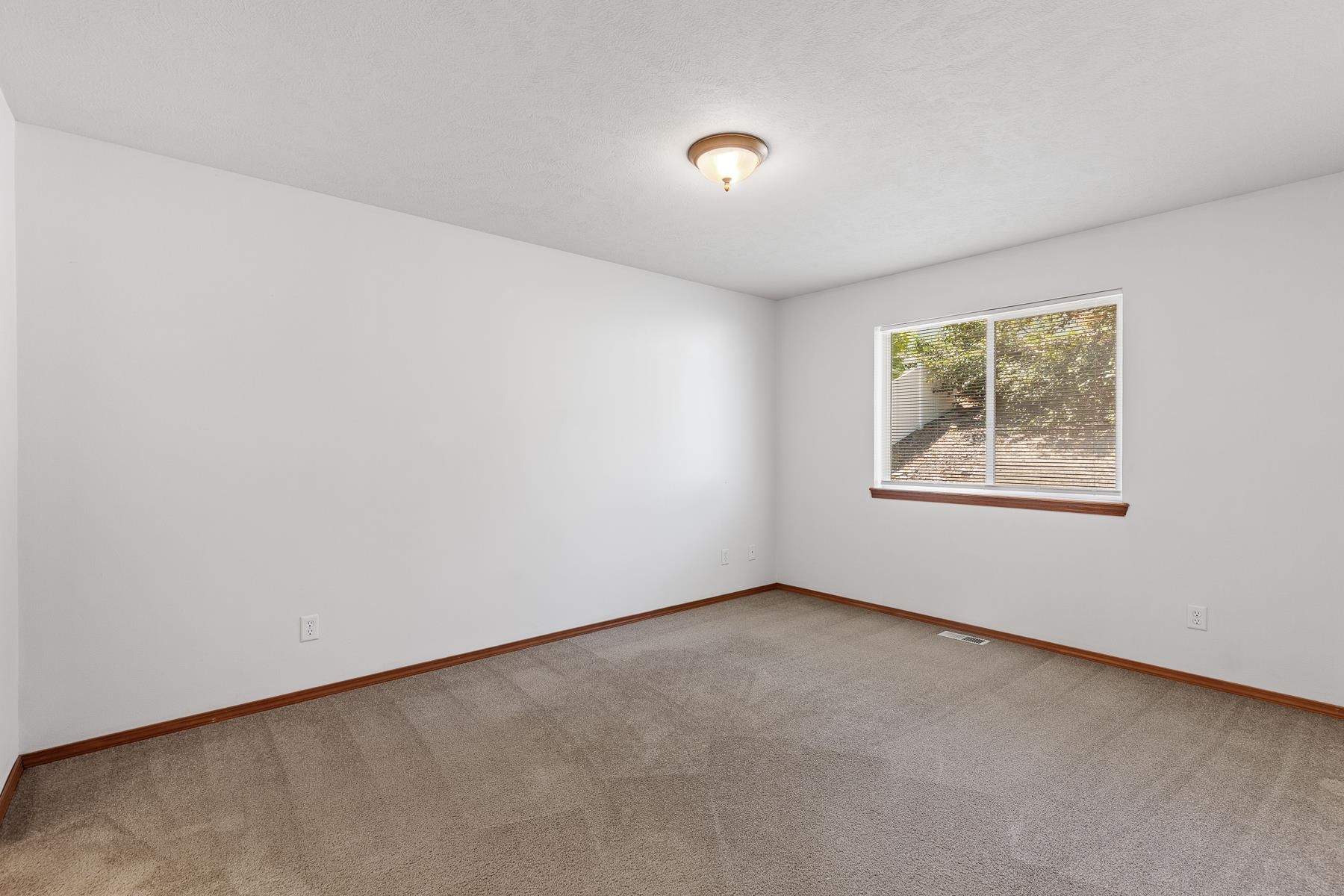 6115 N Edgemont Ln - Photo 9