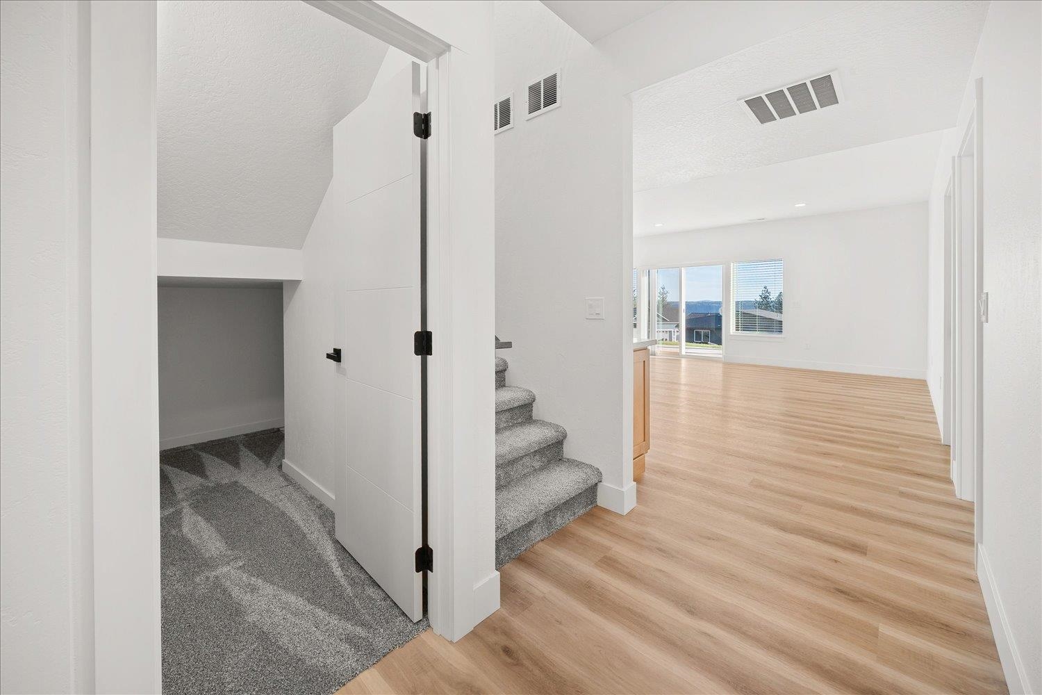 4223 W Bush Dr - Photo 32