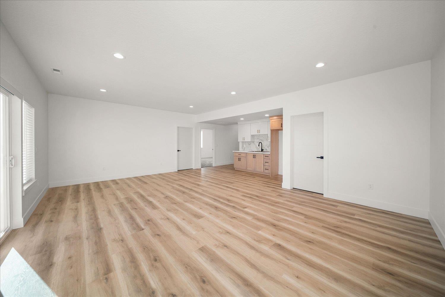 4223 W Bush Dr - Photo 38
