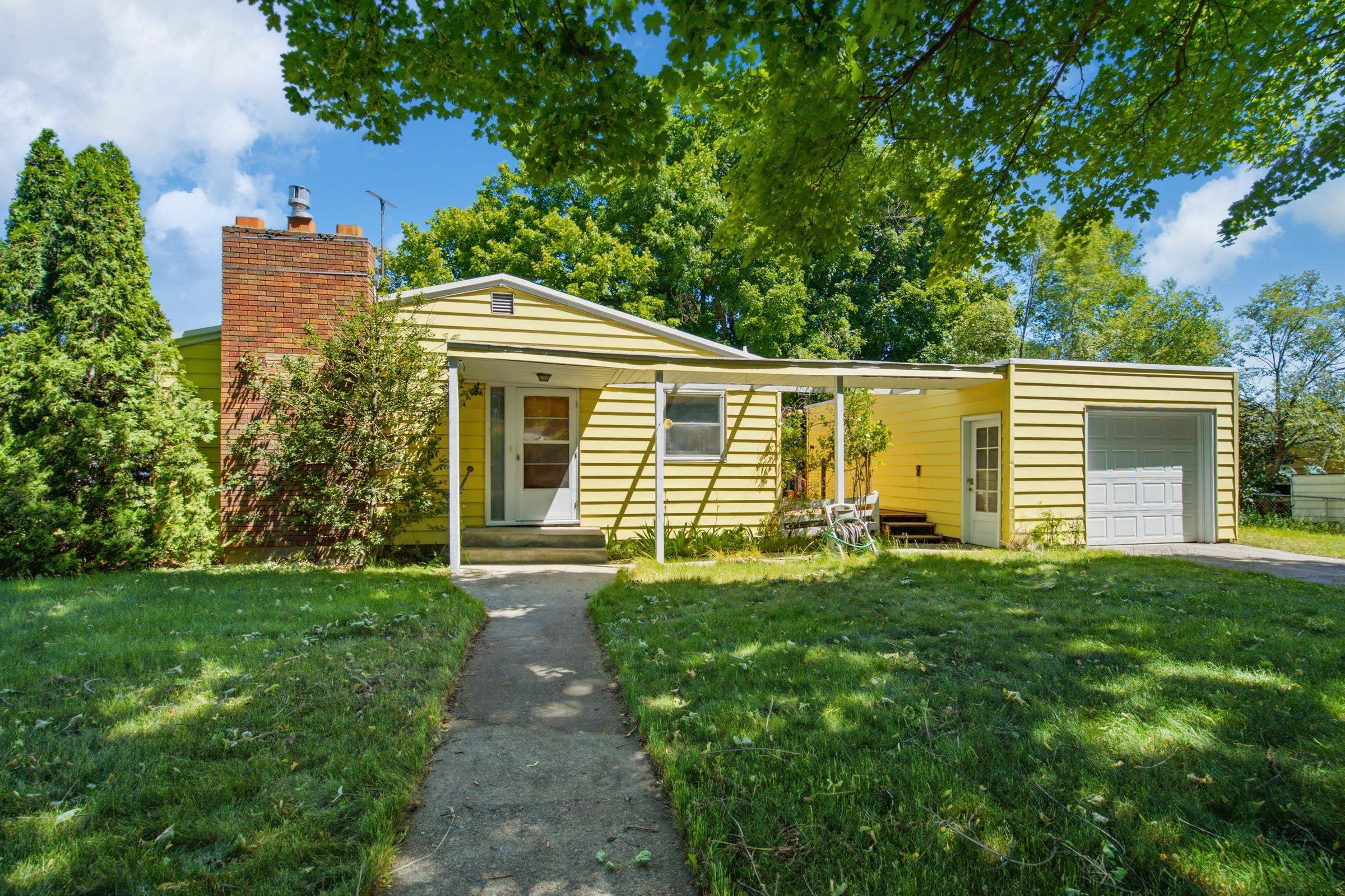 8004 E Mission Ave - Photo 1