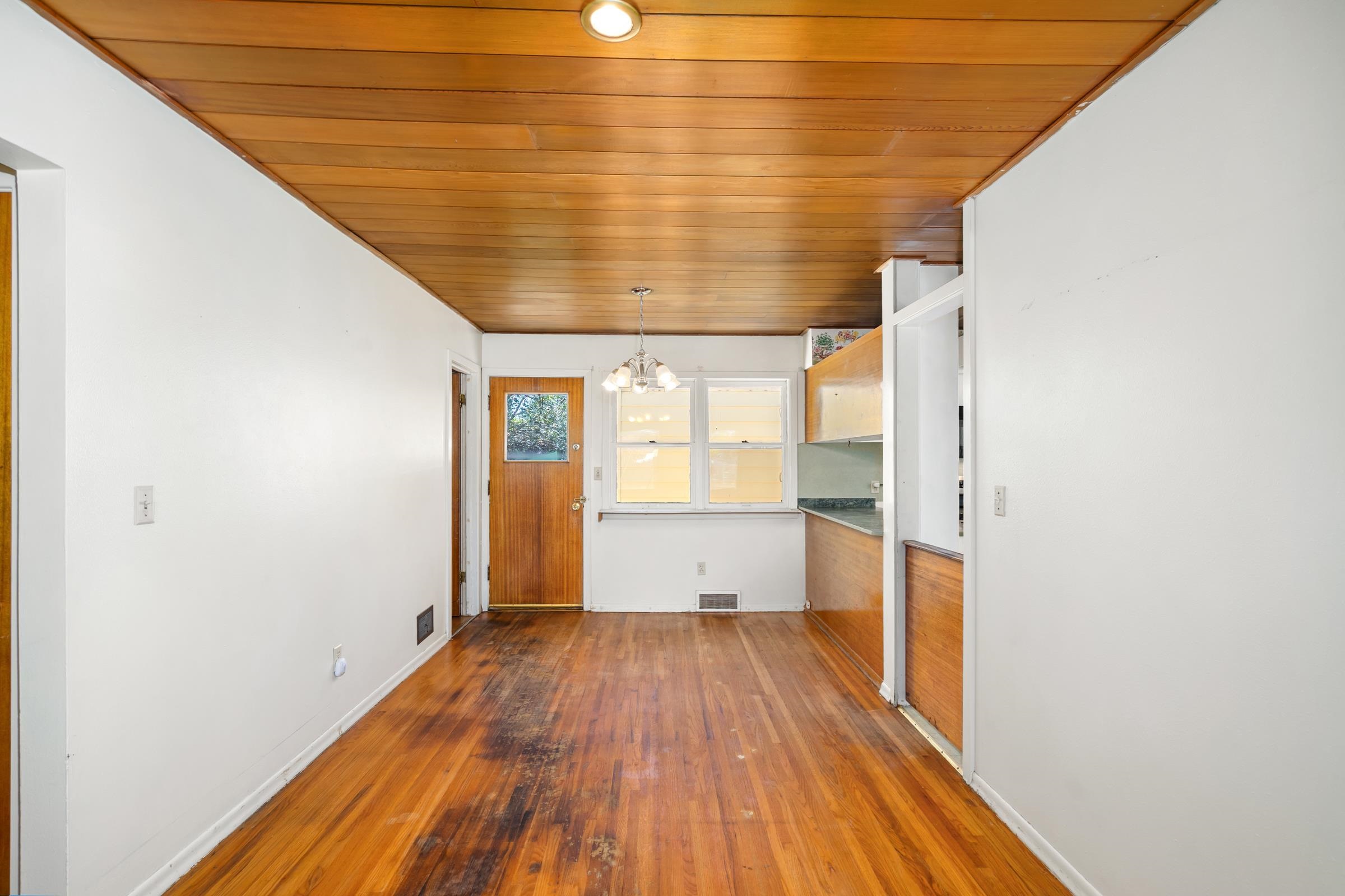 8004 E Mission Ave - Photo 23