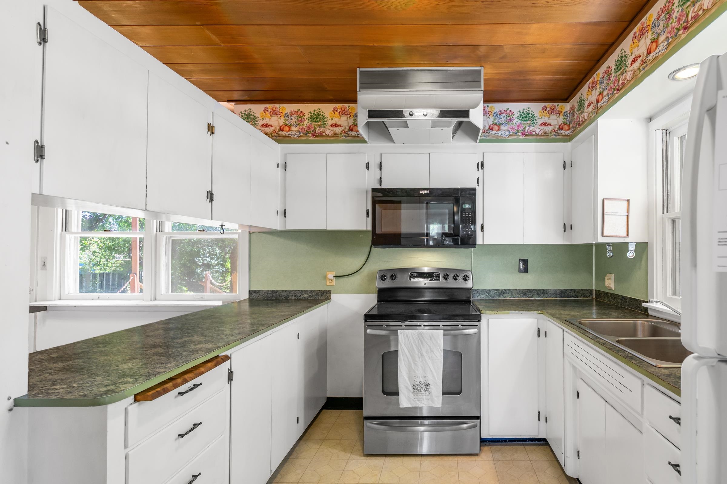 8004 E Mission Ave - Photo 5