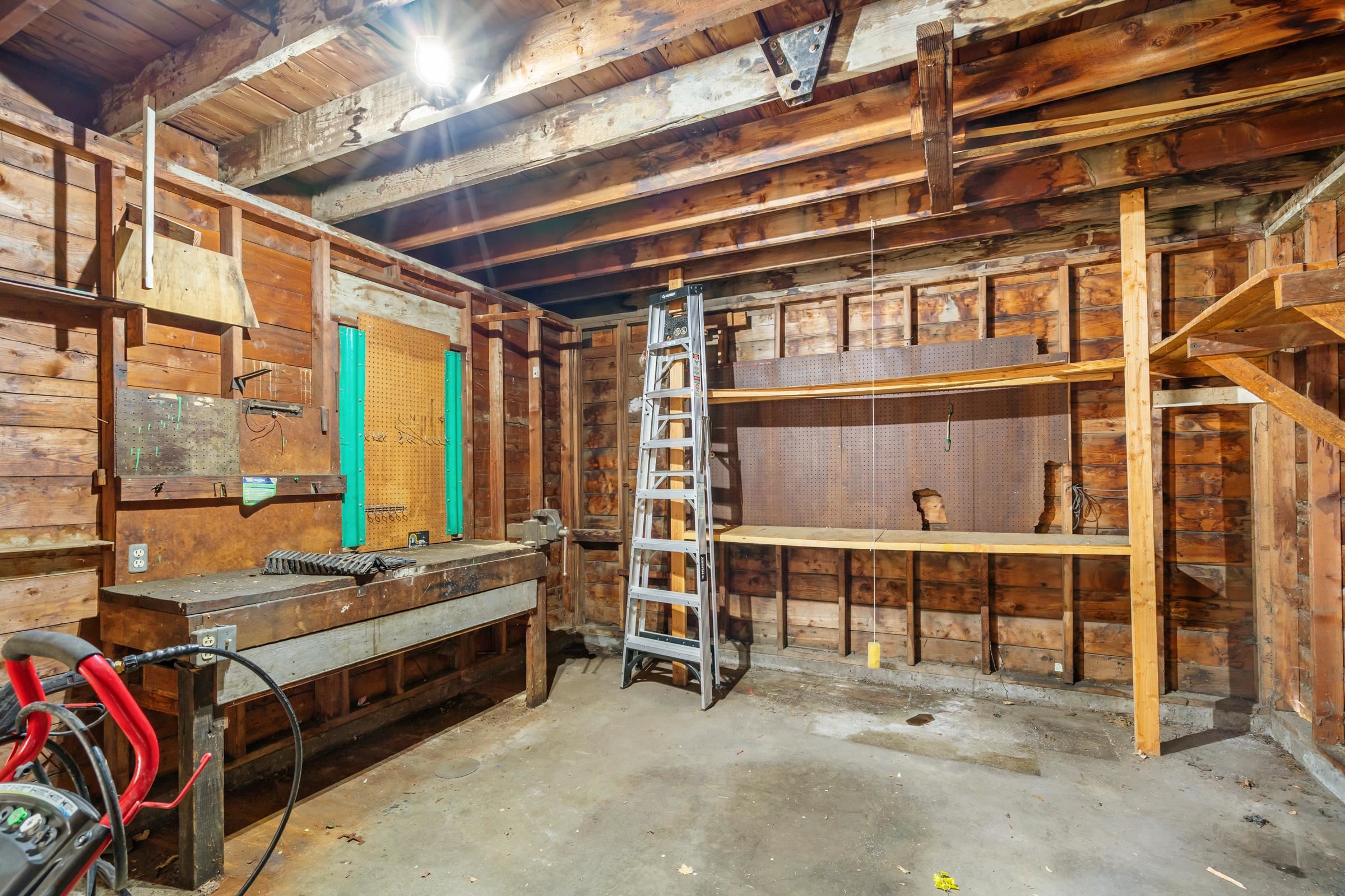 8004 E Mission Ave - Photo 34