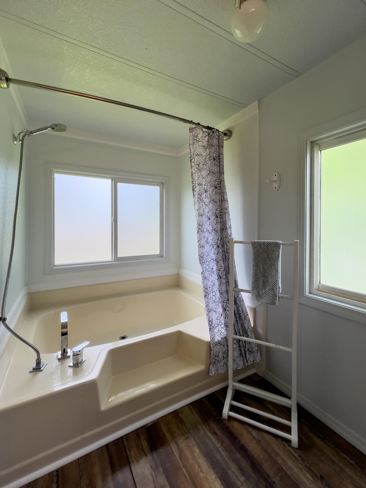 3306 E 4th Ct - Photo 18