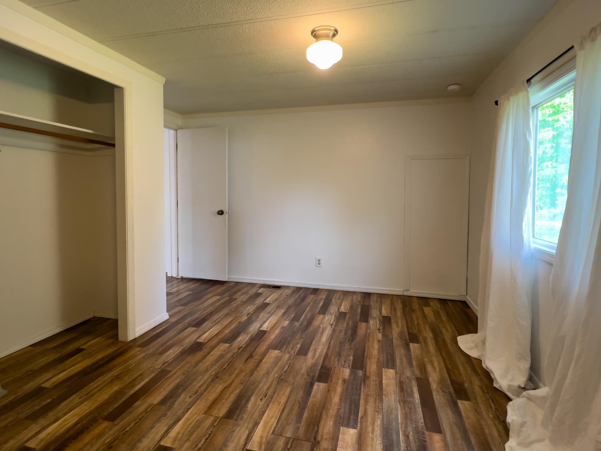 3306 E 4th Ct - Photo 20