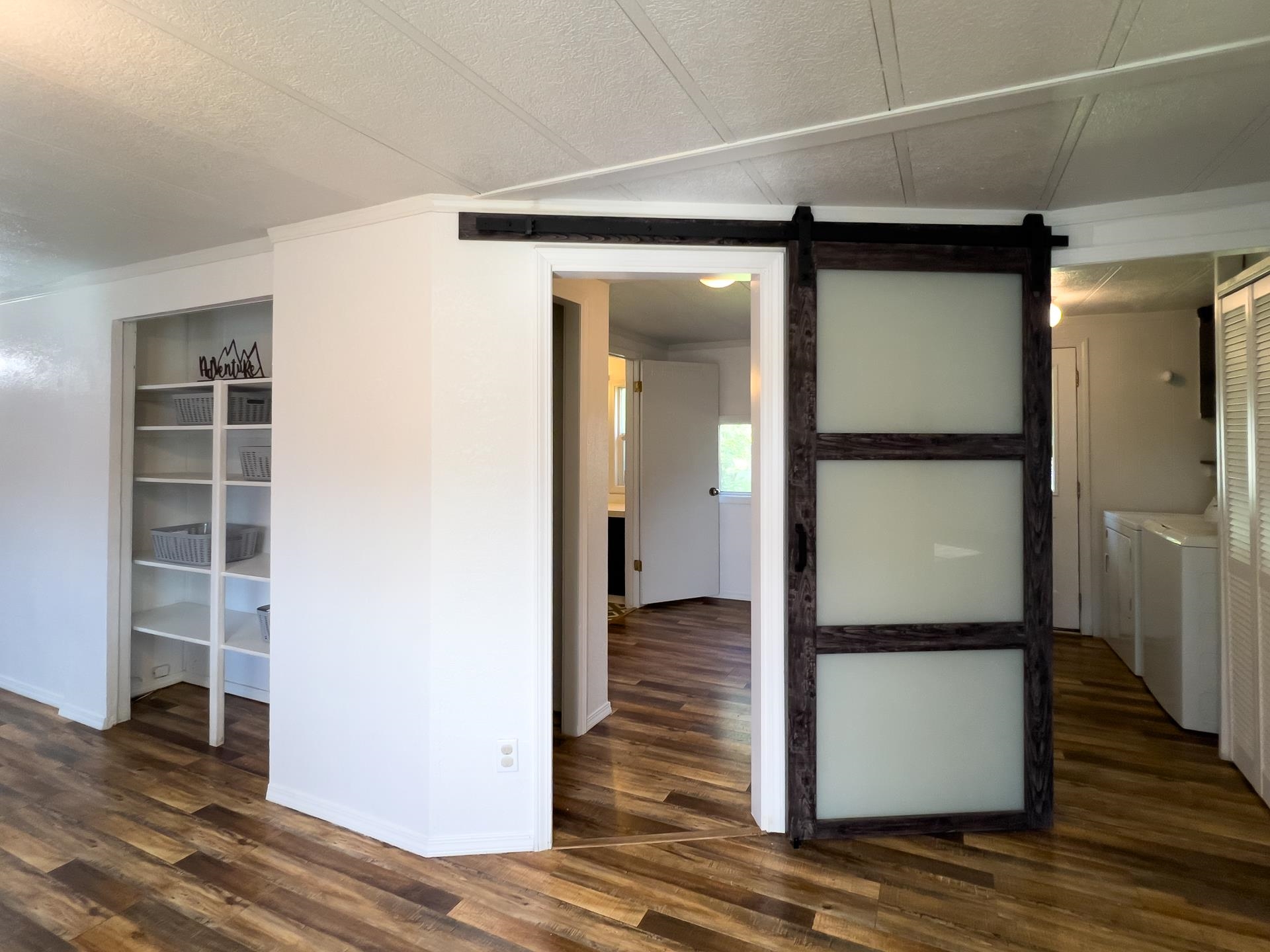 3306 E 4th Ct - Photo 25