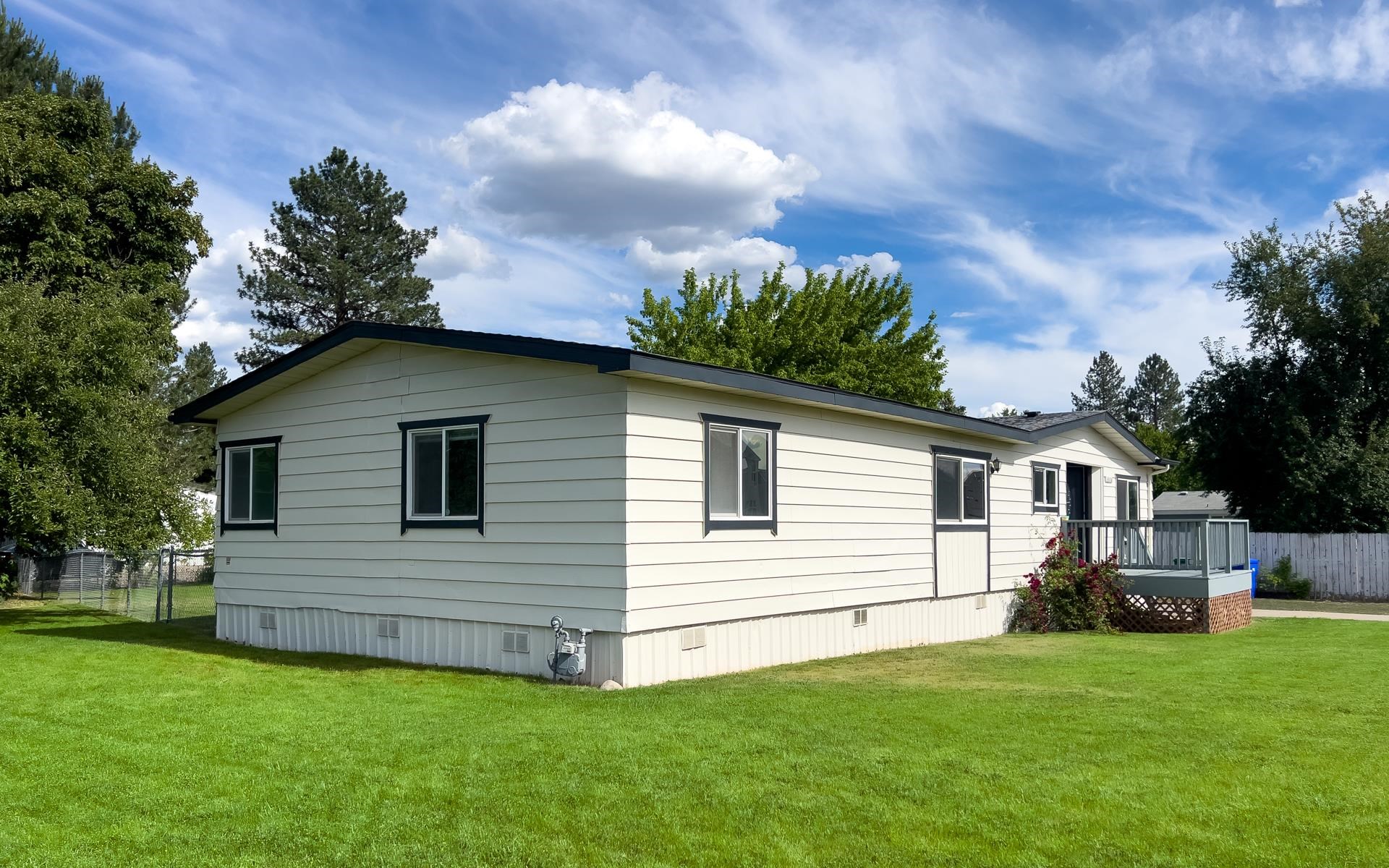 3306 E 4th Ct - Photo 38