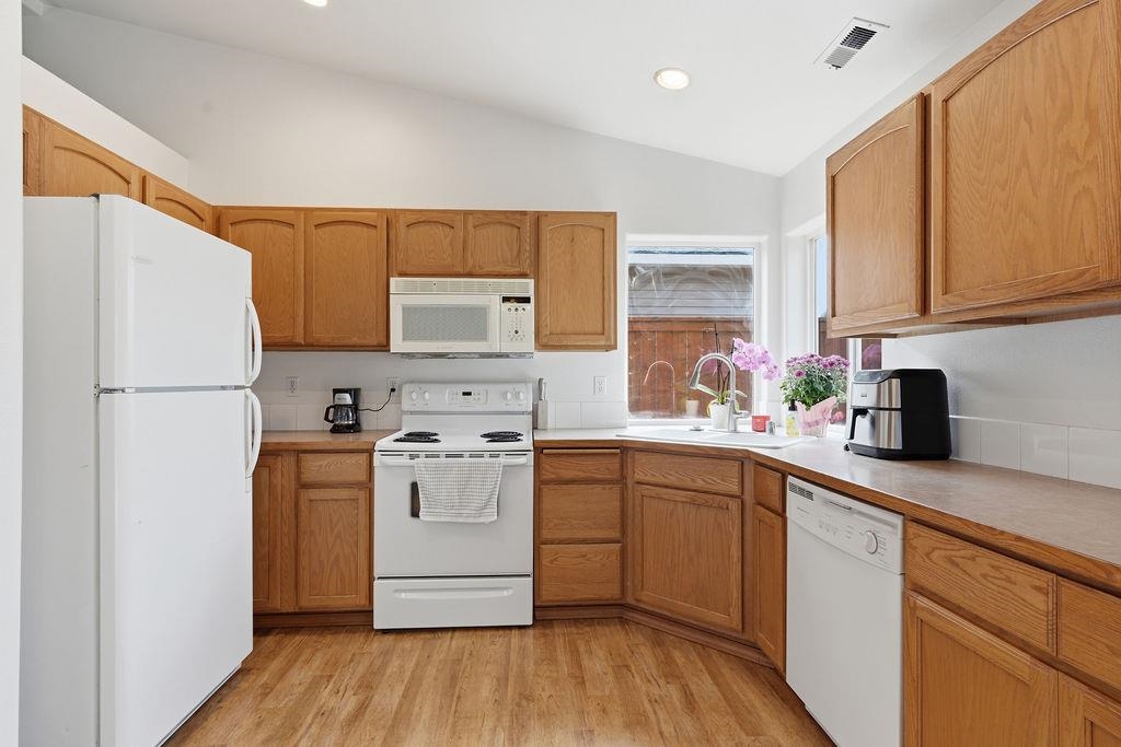 1616 E Vanetta Ln - Photo 13