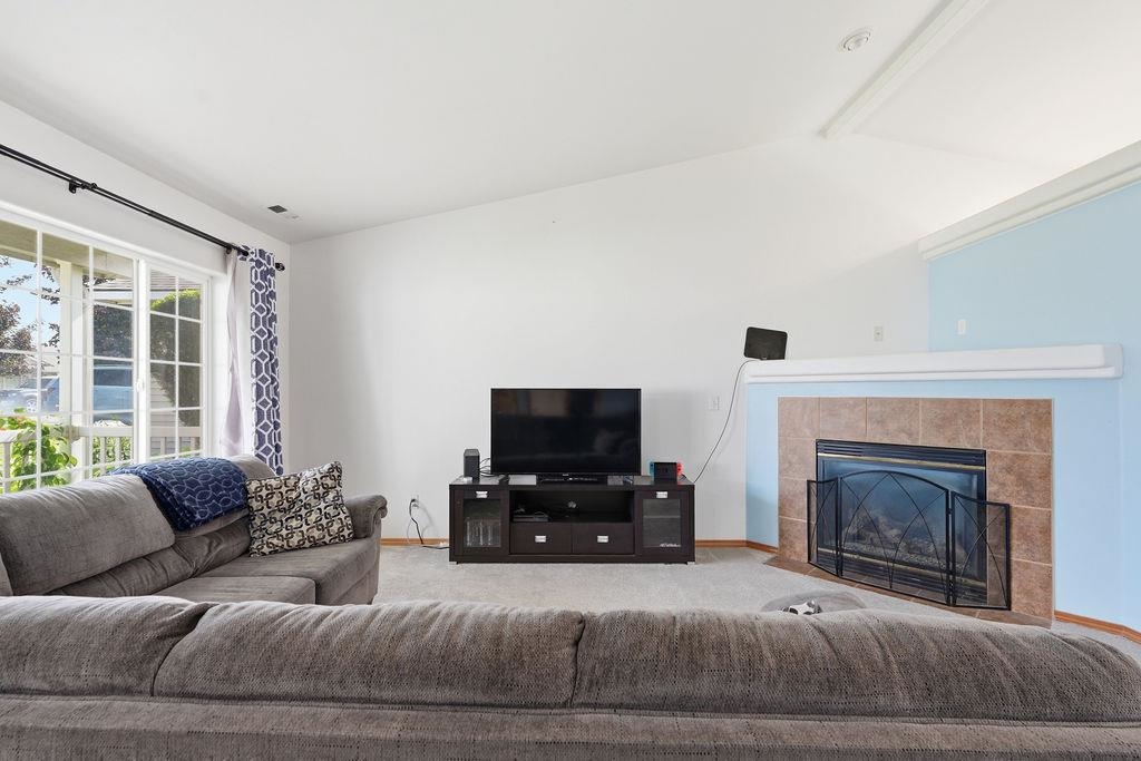 1616 E Vanetta Ln - Photo 6