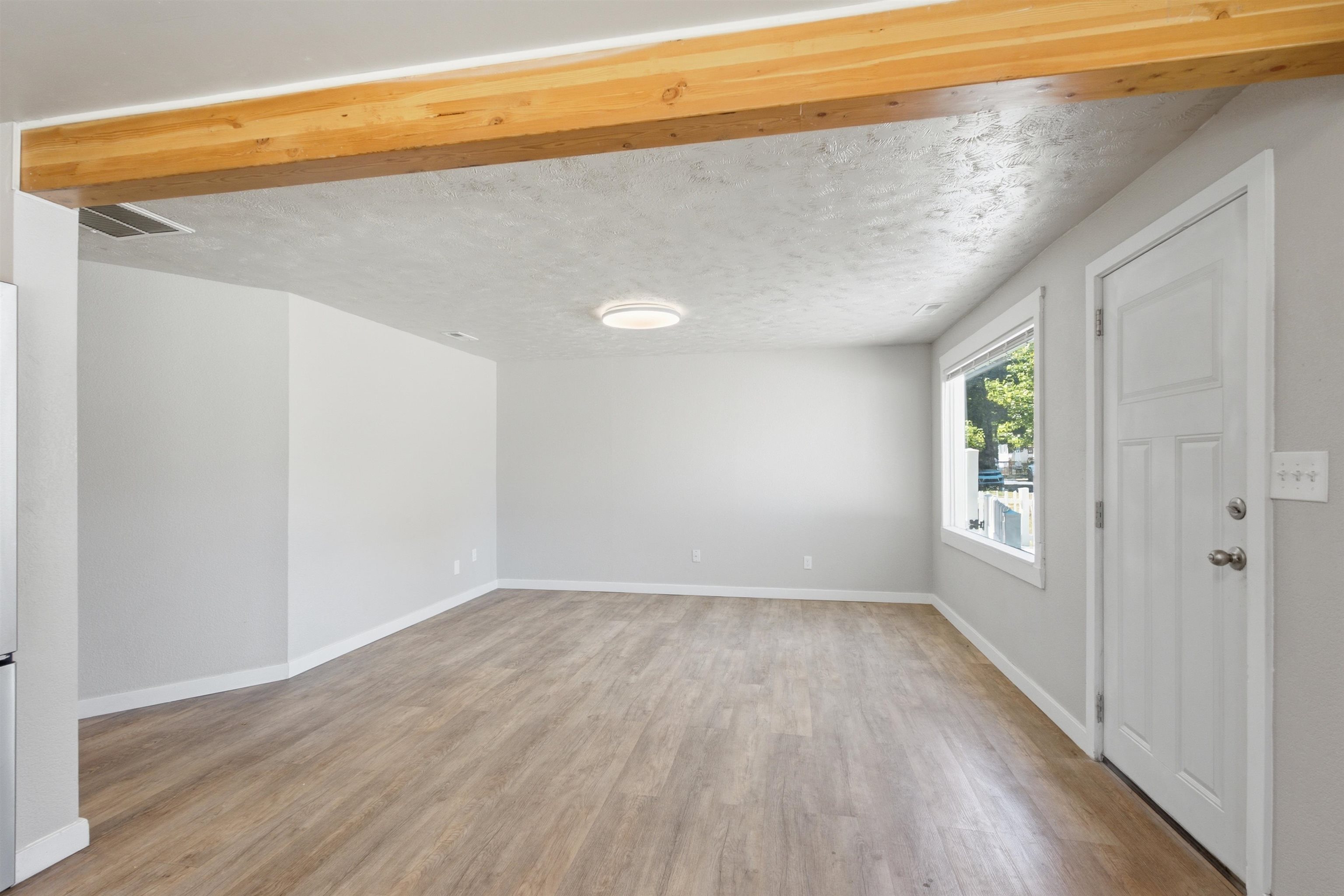 1827 W College Ave - Photo 7