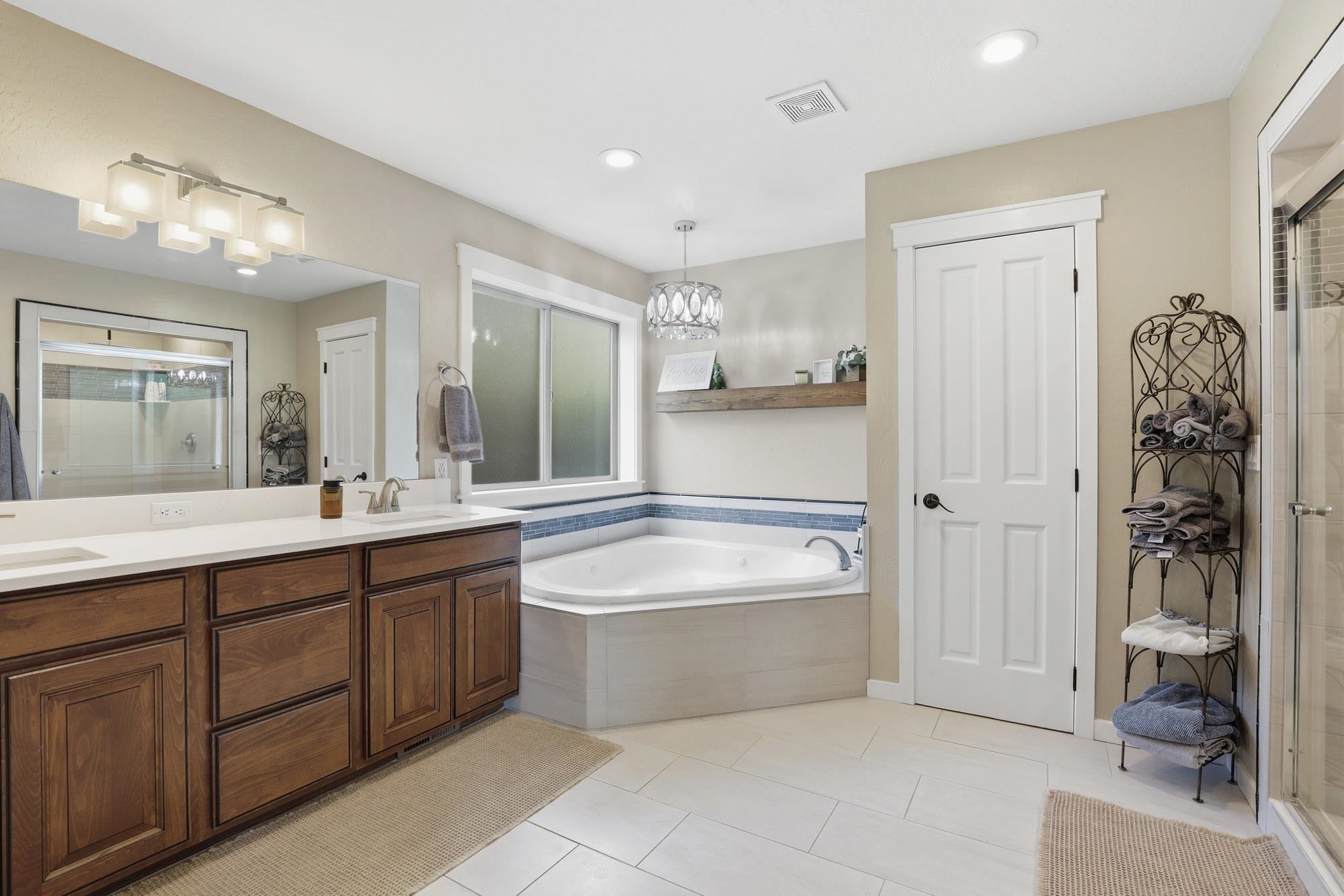 851 Thomas Ln - Photo 18