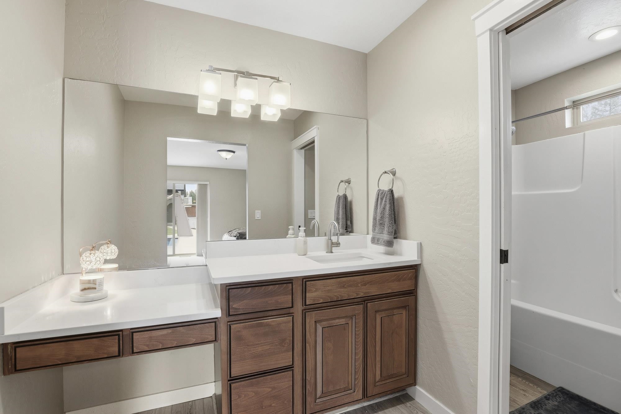 851 Thomas Ln - Photo 23