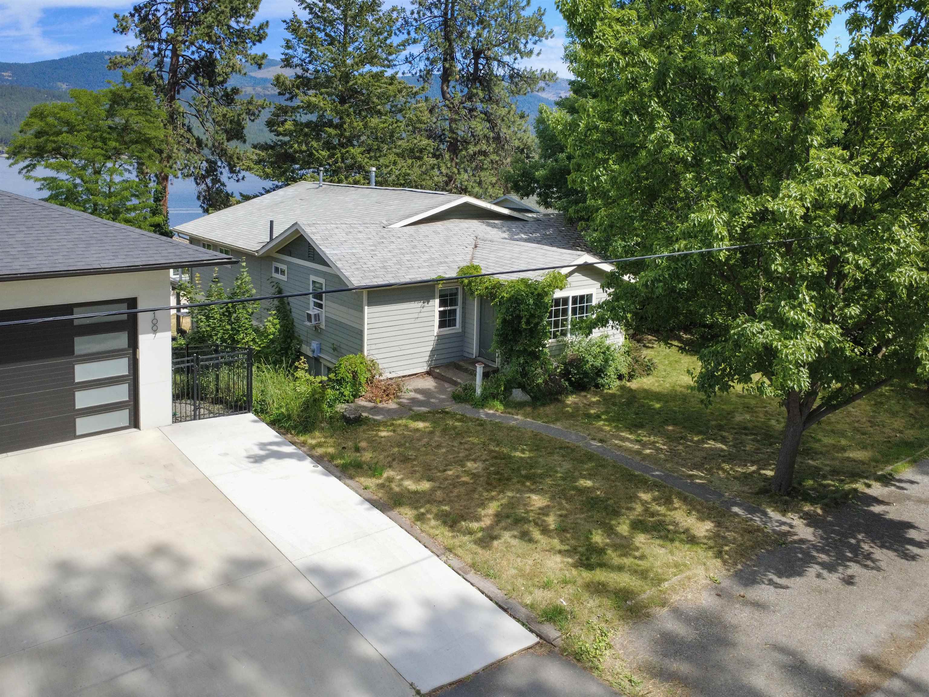 1011 S Wright Blvd - Photo 1