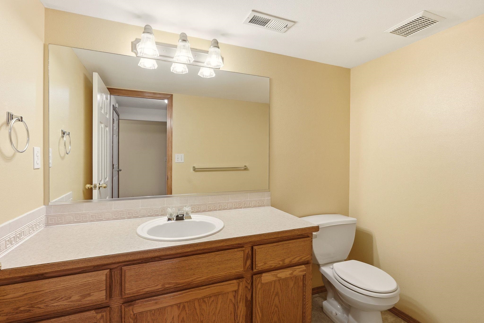 307 W Greta Ln - Photo 23