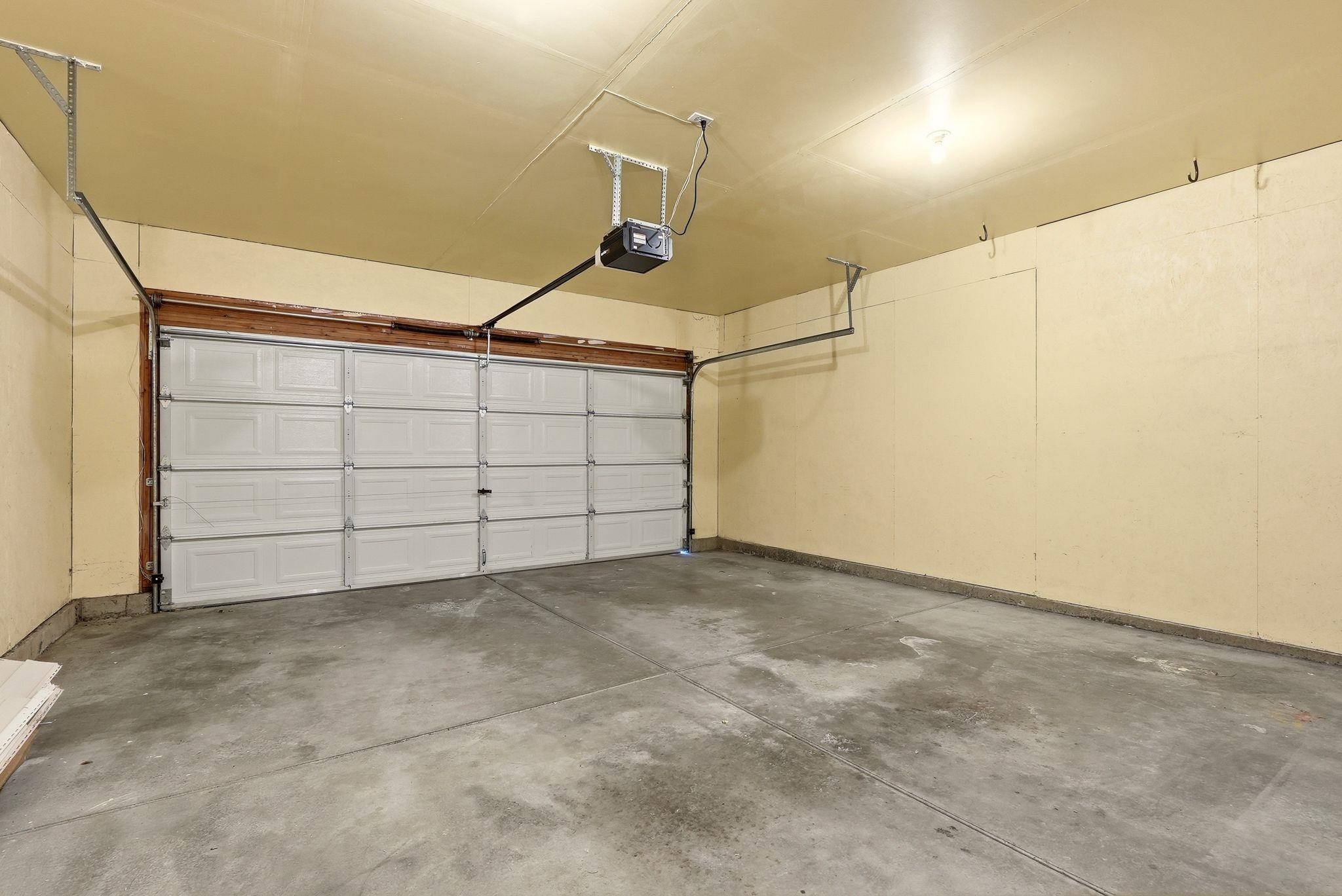 307 W Greta Ln - Photo 30