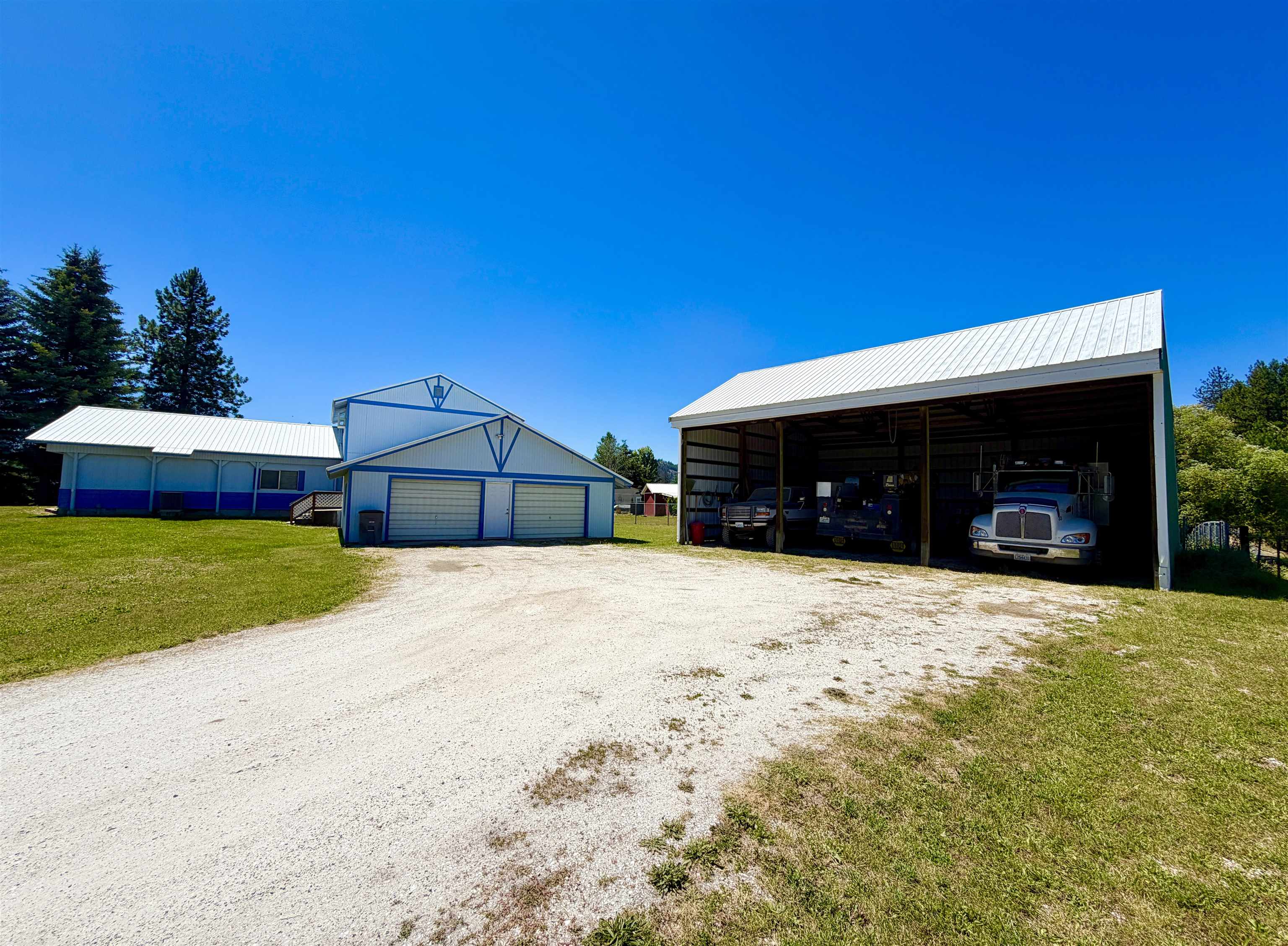 3359 Thompson Rd - Photo 1