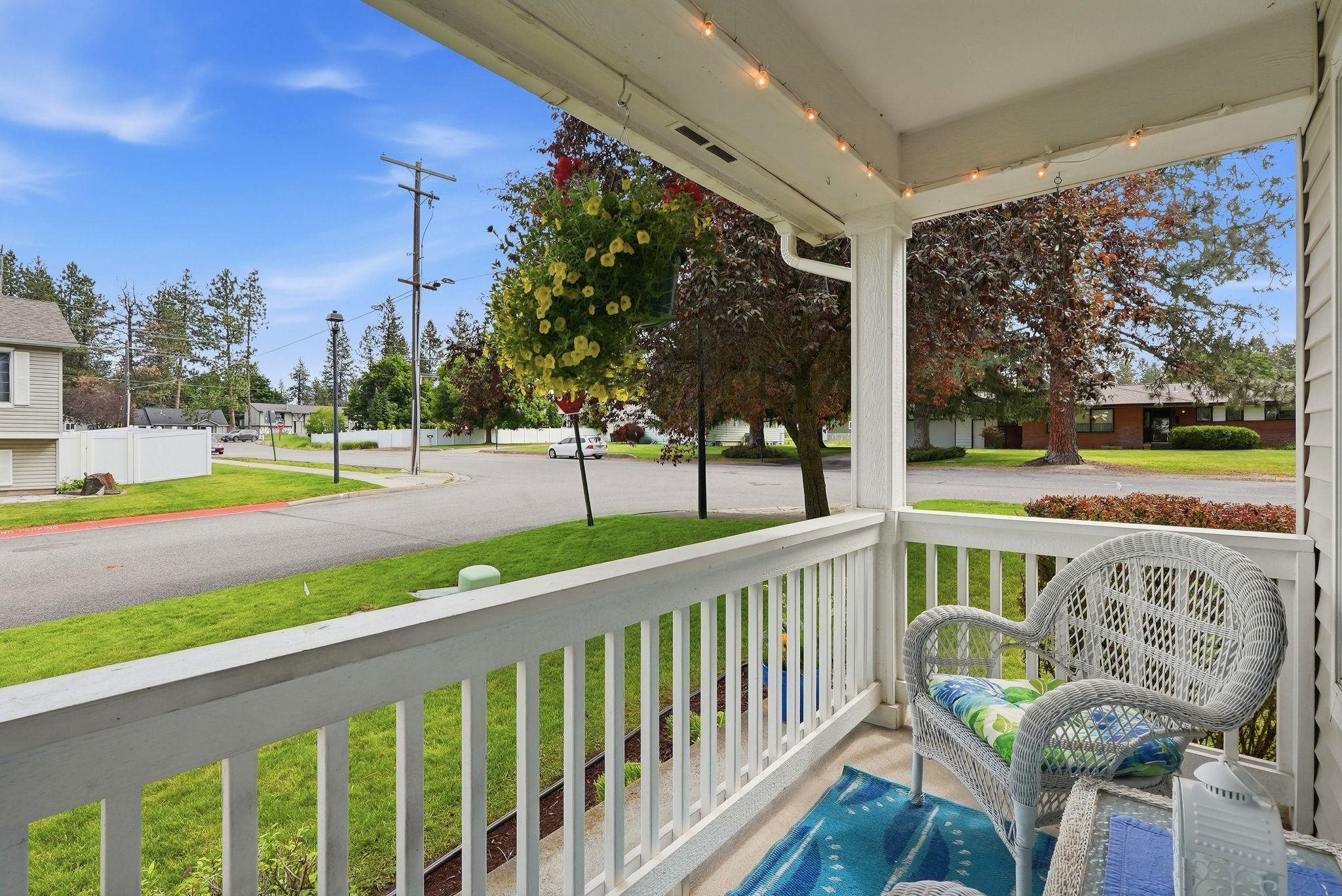 10212 E 17th Ln - Photo 6