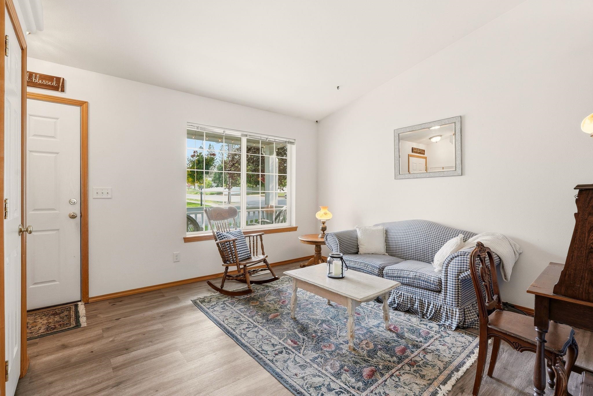10212 E 17th Ln - Photo 8