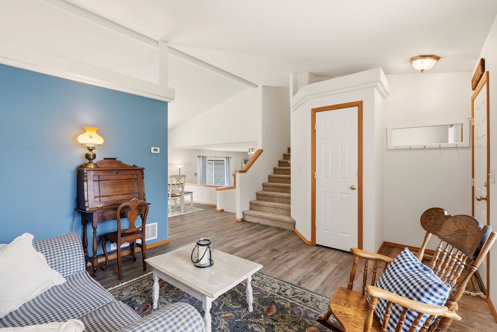 10212 E 17th Ln - Photo 10