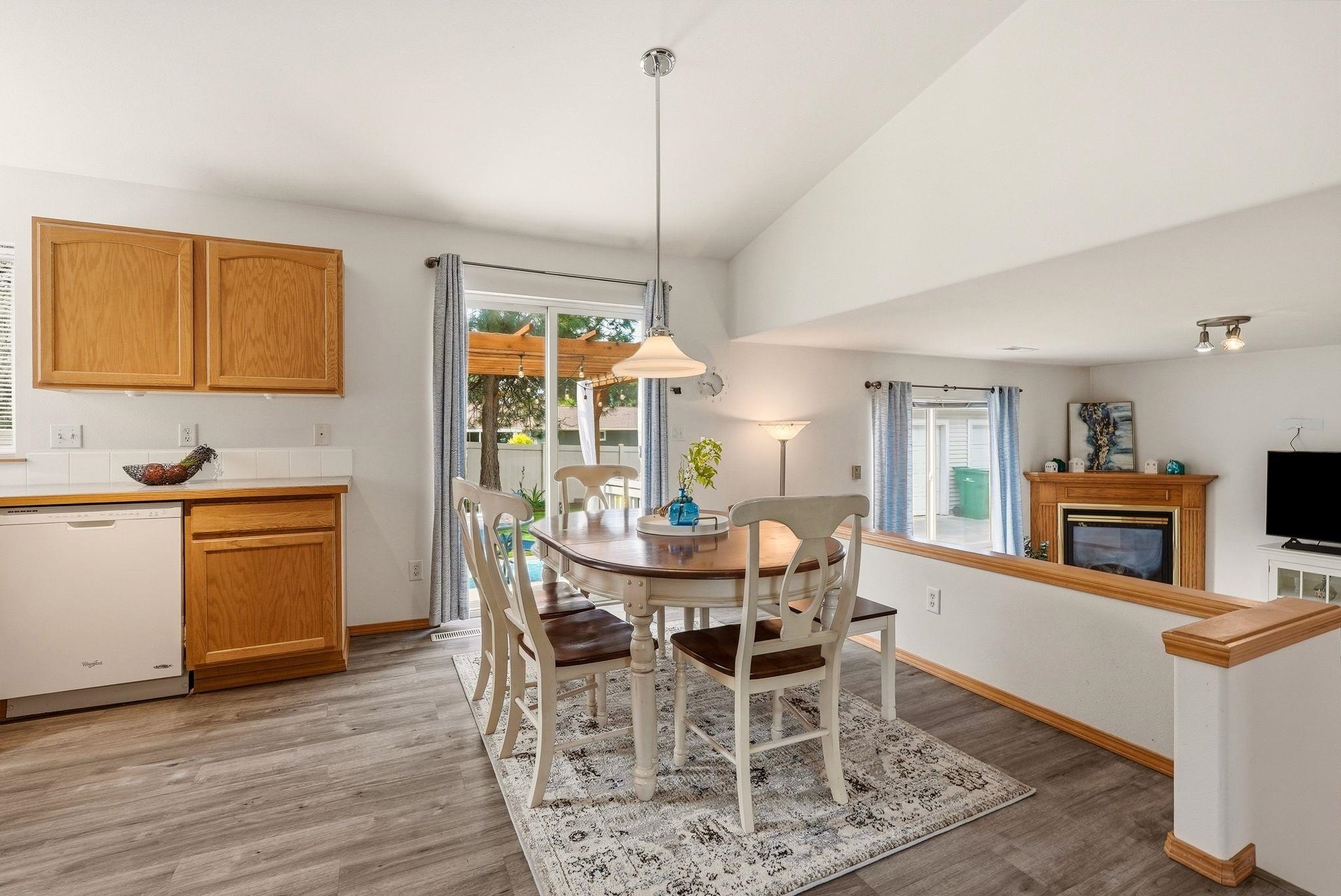 10212 E 17th Ln - Photo 11