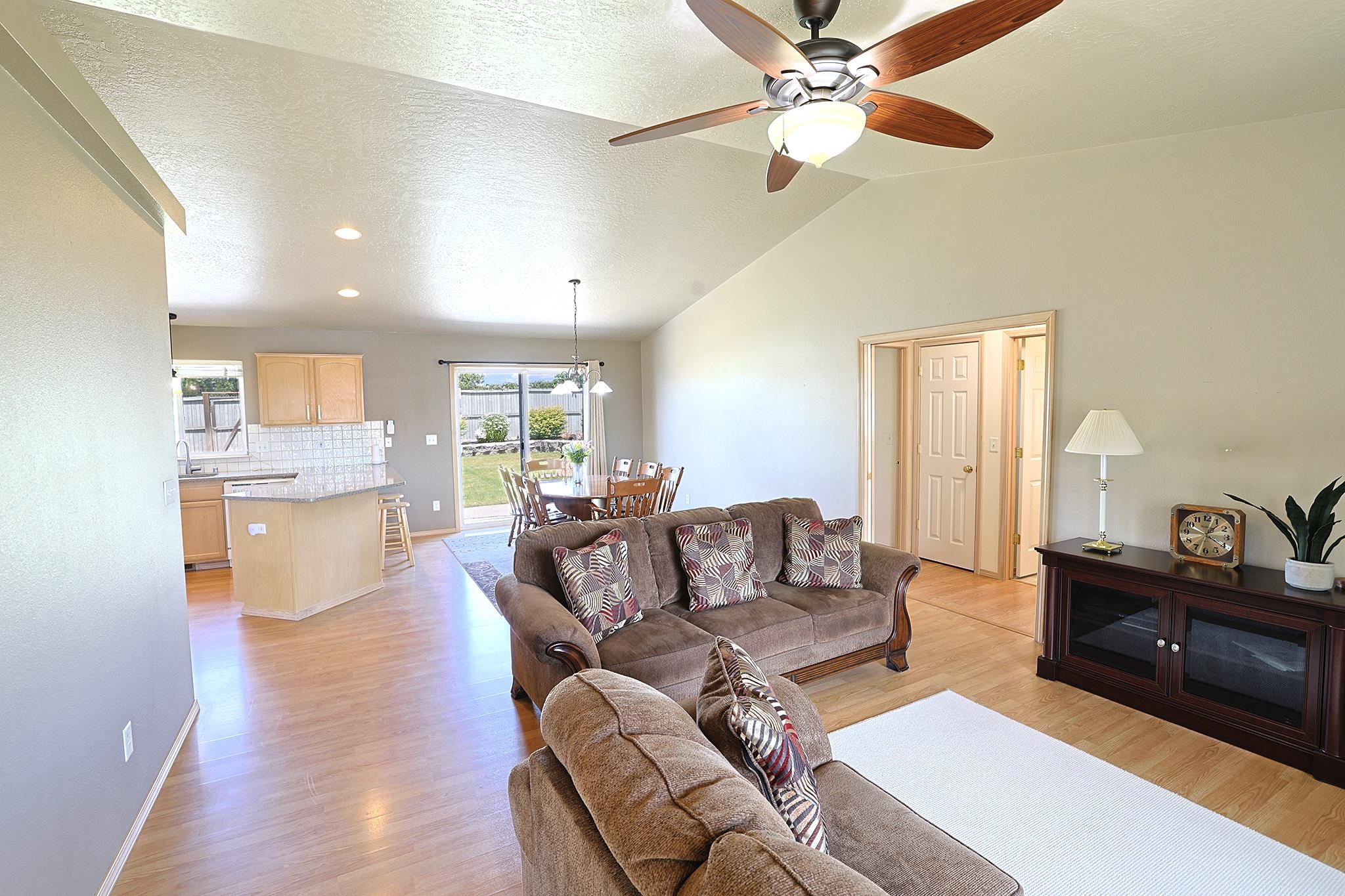 619 E Tara Lee Ave - Photo 7