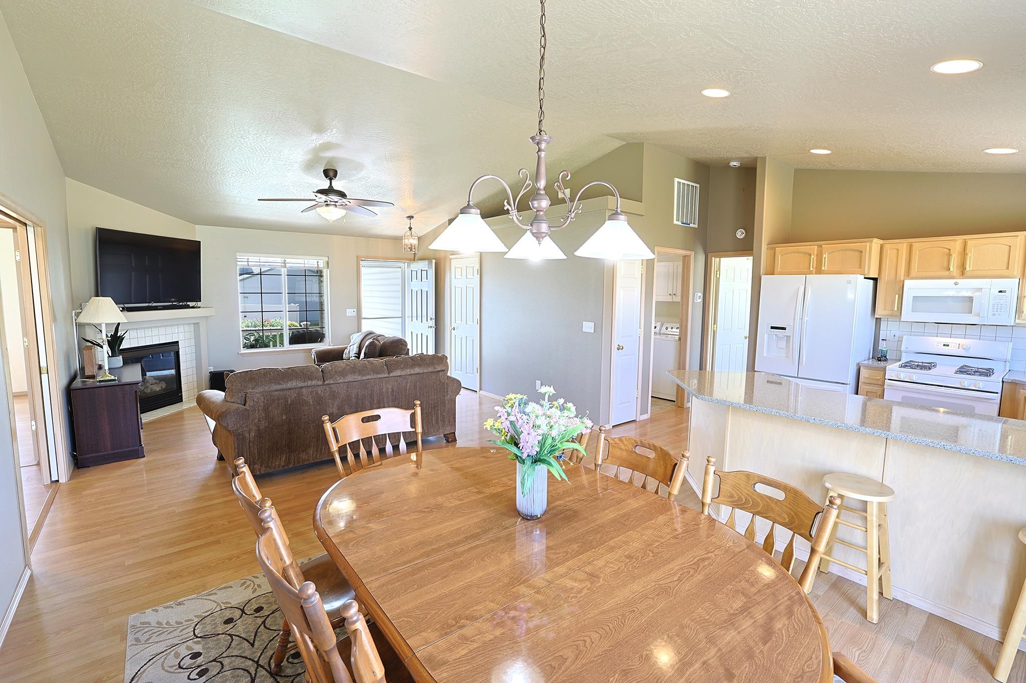 619 E Tara Lee Ave - Photo 8
