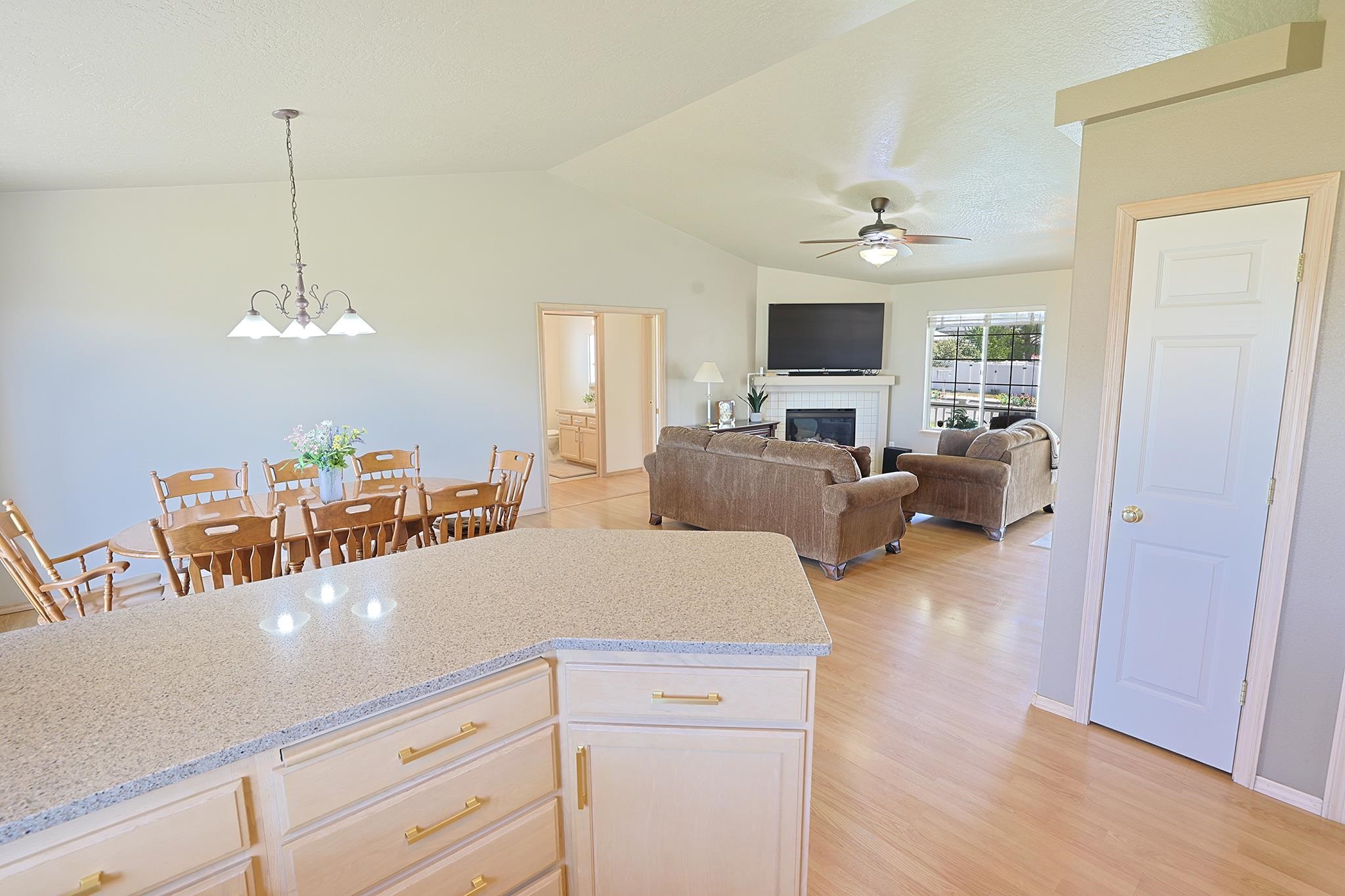 619 E Tara Lee Ave - Photo 11