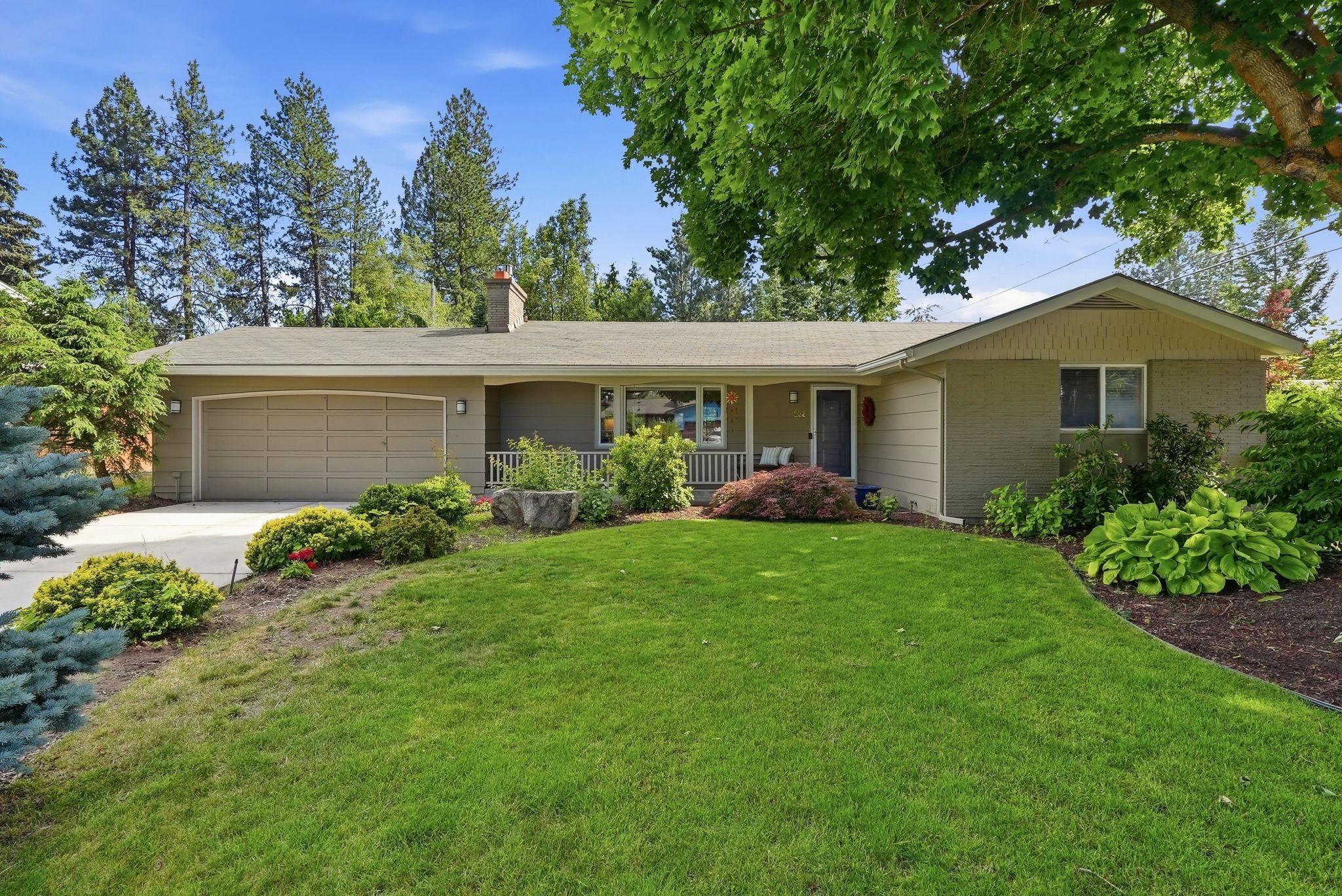 233 W Dawn Ave - Photo 3
