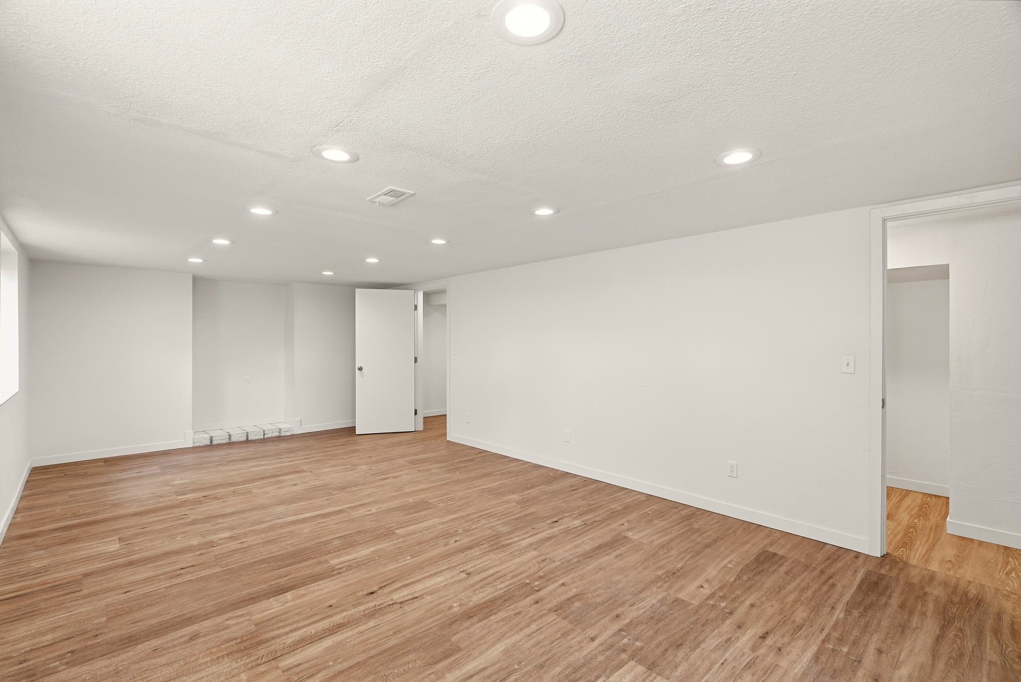4411 N Whitehouse St - Photo 24