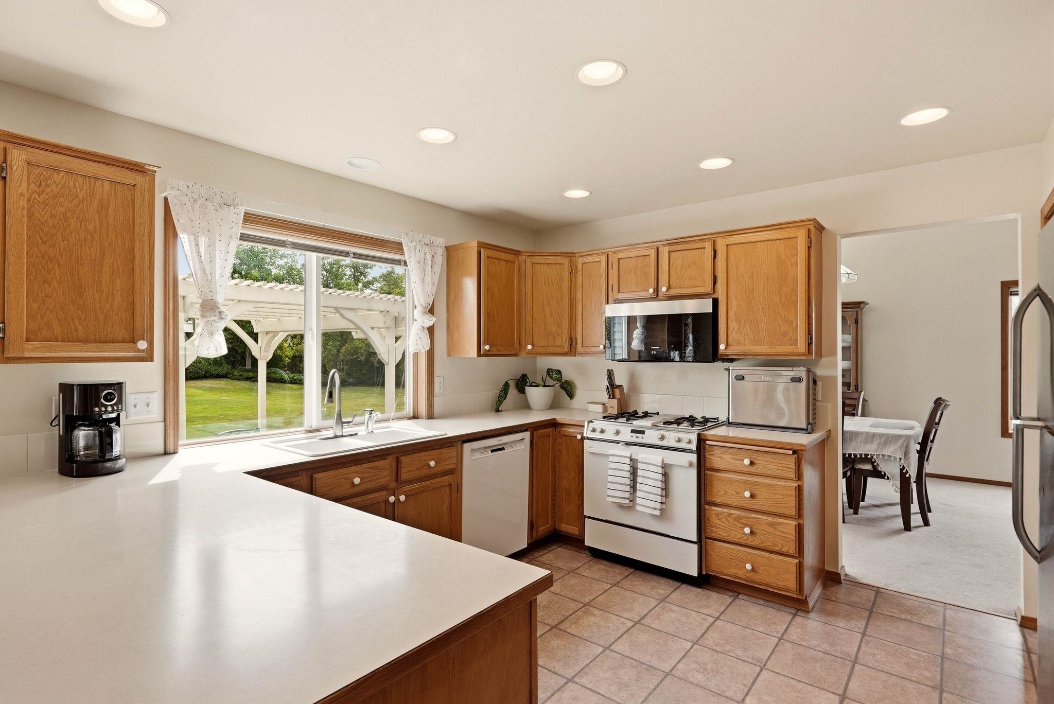 3825 S Bates Ct - Photo 8