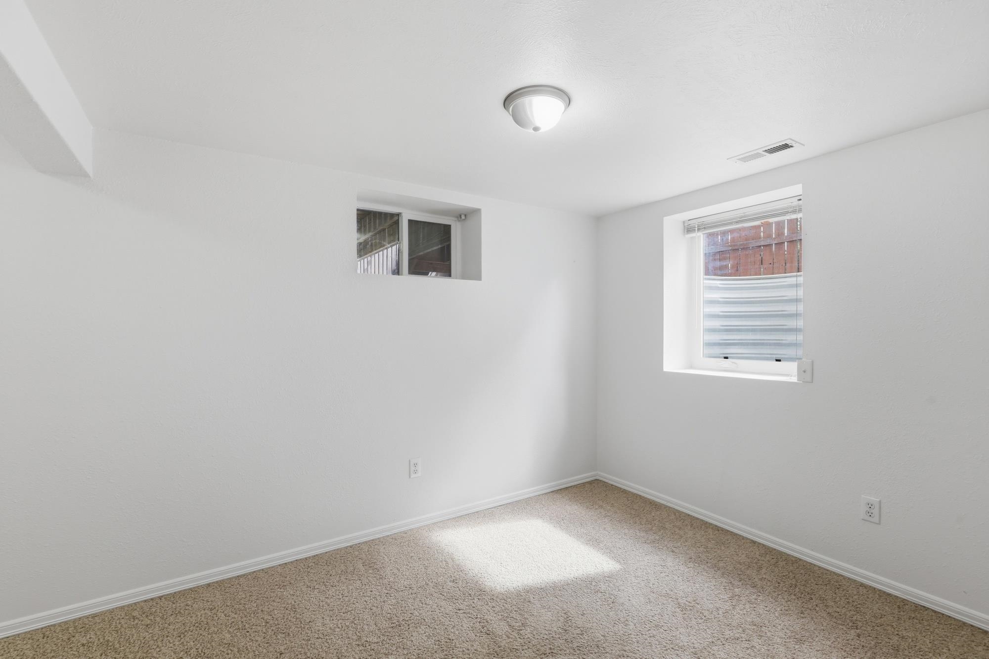 1623 E 15TH Ave - Photo 21