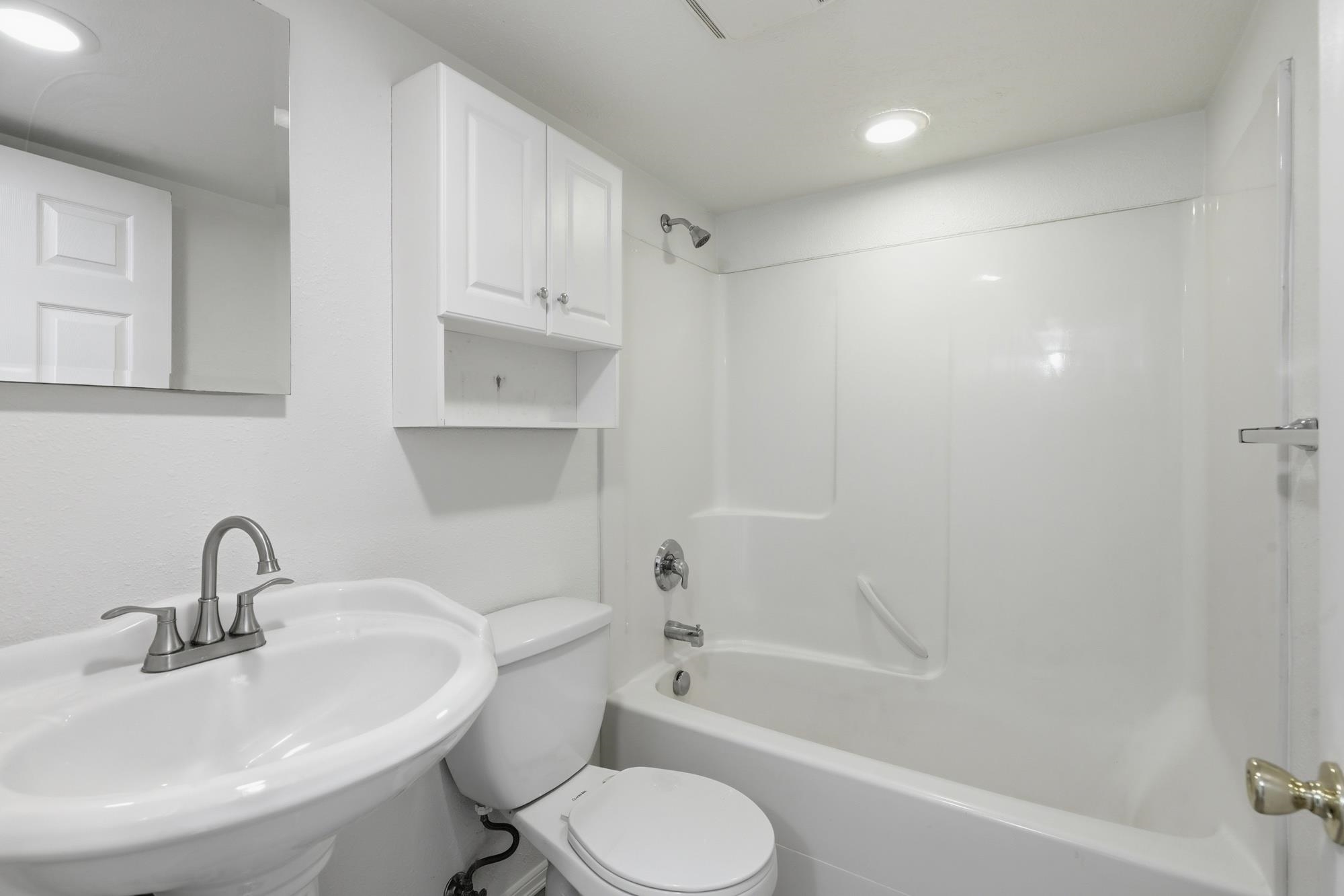 1623 E 15TH Ave - Photo 24