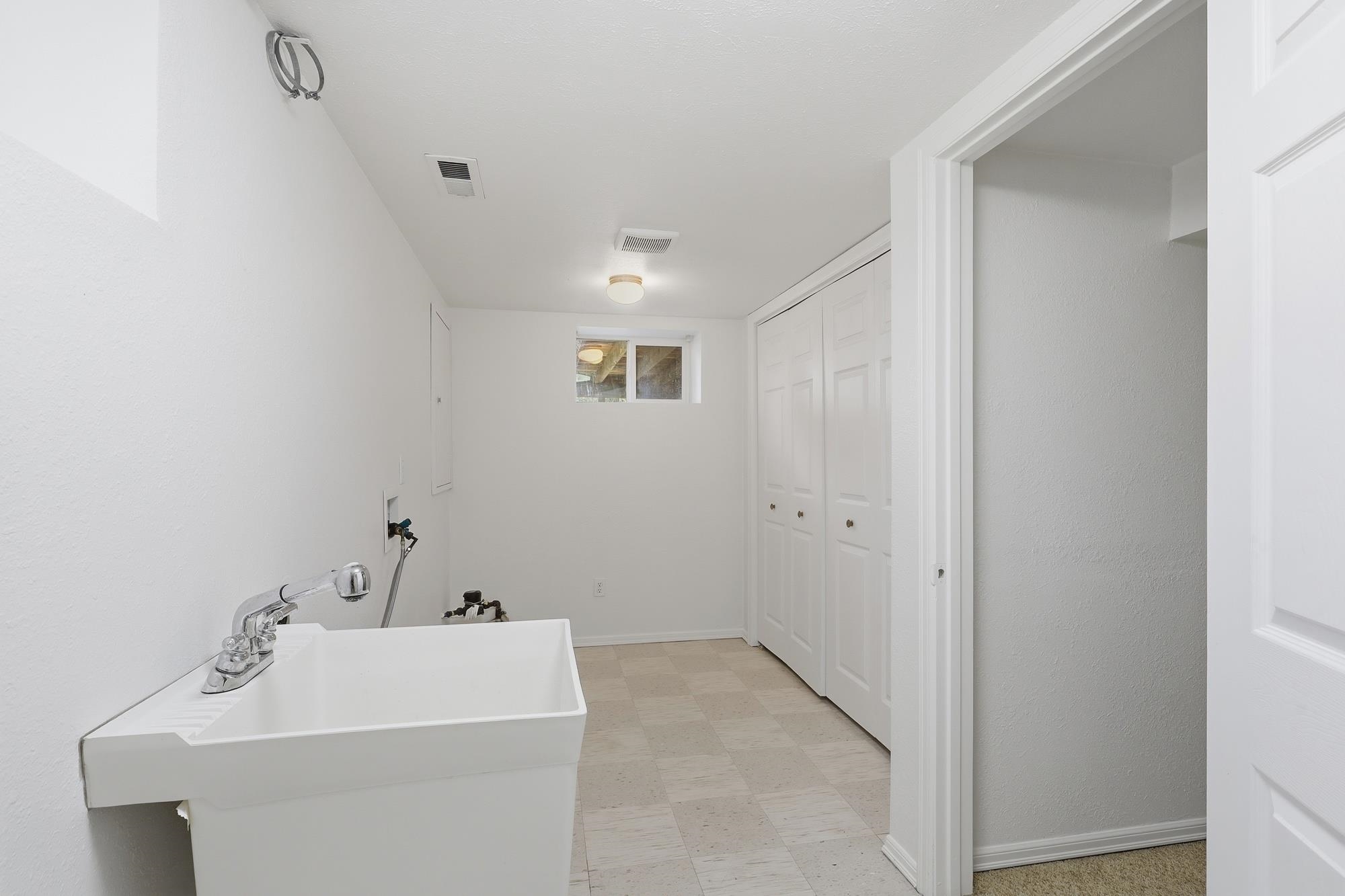 1623 E 15TH Ave - Photo 25